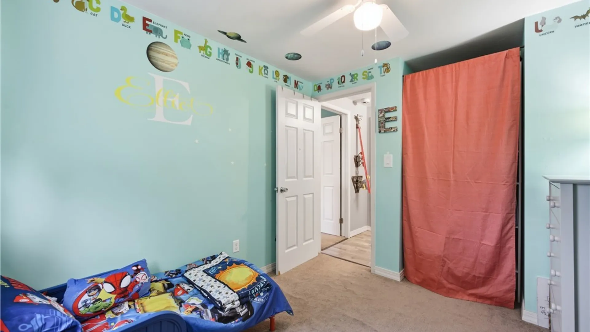 Property at 7024 Academy Lane, Lockport Town, NY 14094 25