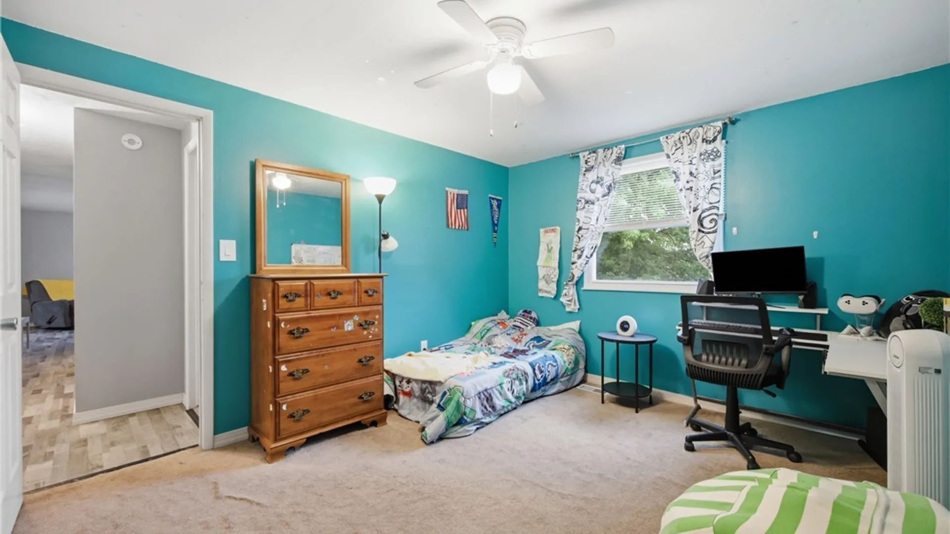 Property at 7024 Academy Lane, Lockport Town, NY 14094 27