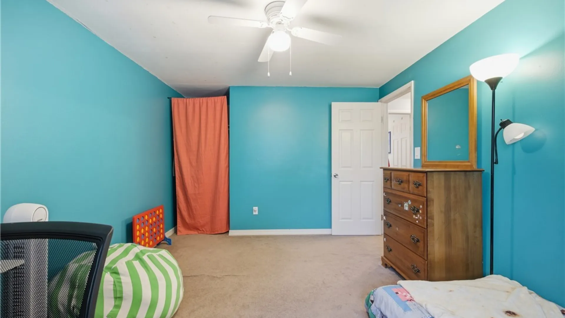 Property at 7024 Academy Lane, Lockport Town, NY 14094 28