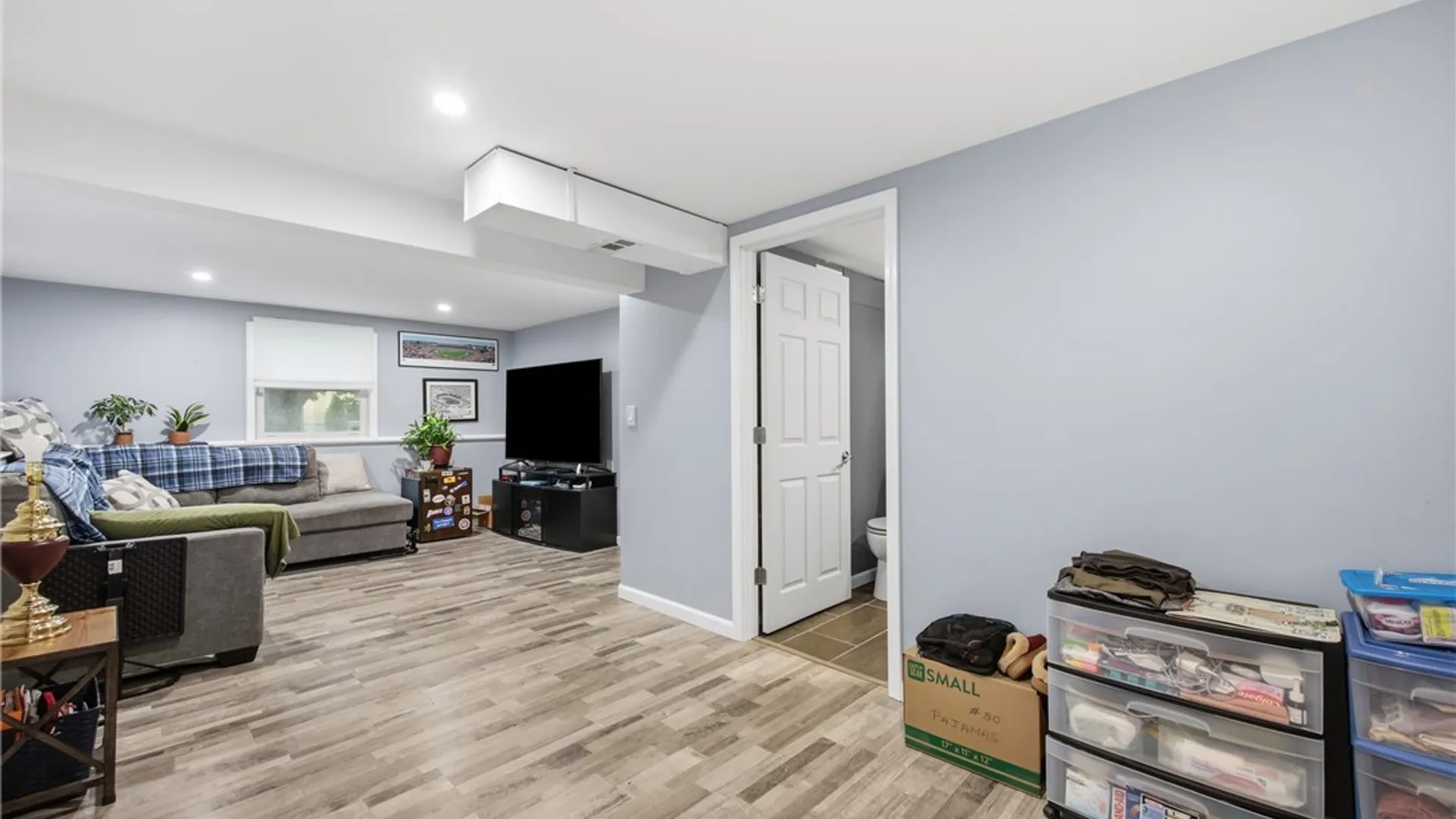Property at 7024 Academy Lane, Lockport Town, NY 14094 33