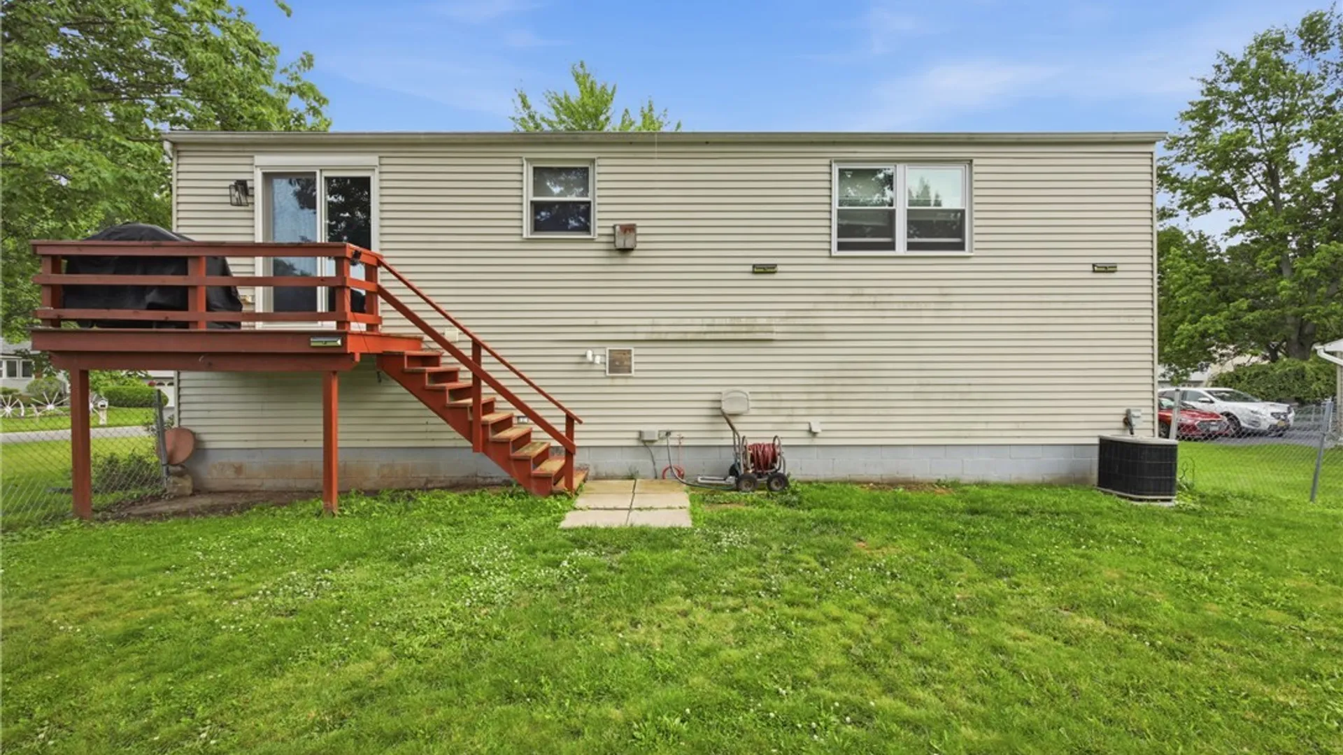 Property at 7024 Academy Lane, Lockport Town, NY 14094 38