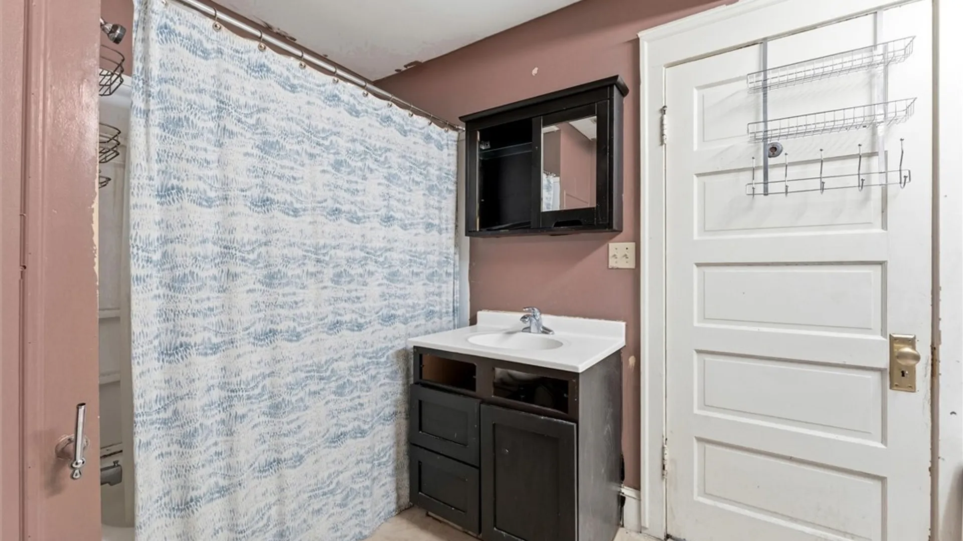 Property at 303 Highland Avenue, Syracuse, NY 13203 33
