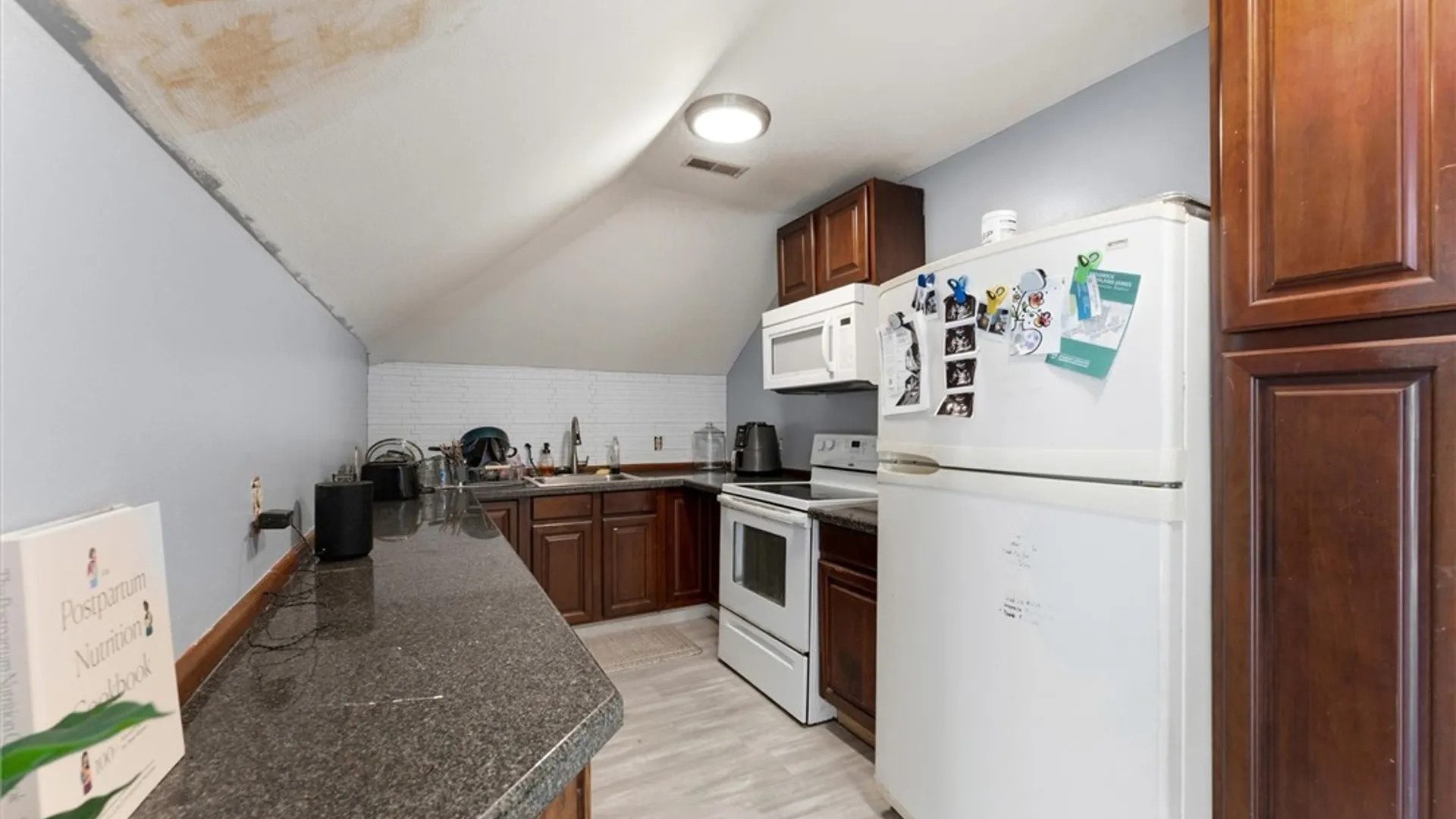 Property at 303 Highland Avenue, Syracuse, NY 13203 38