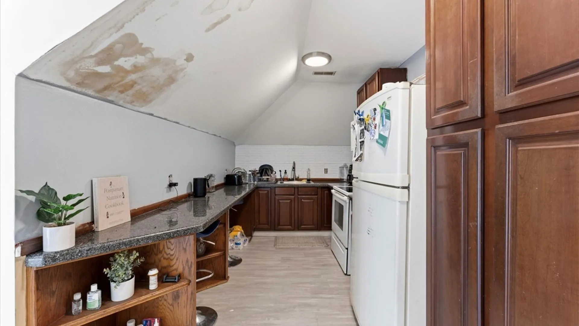Property at 303 Highland Avenue, Syracuse, NY 13203 40