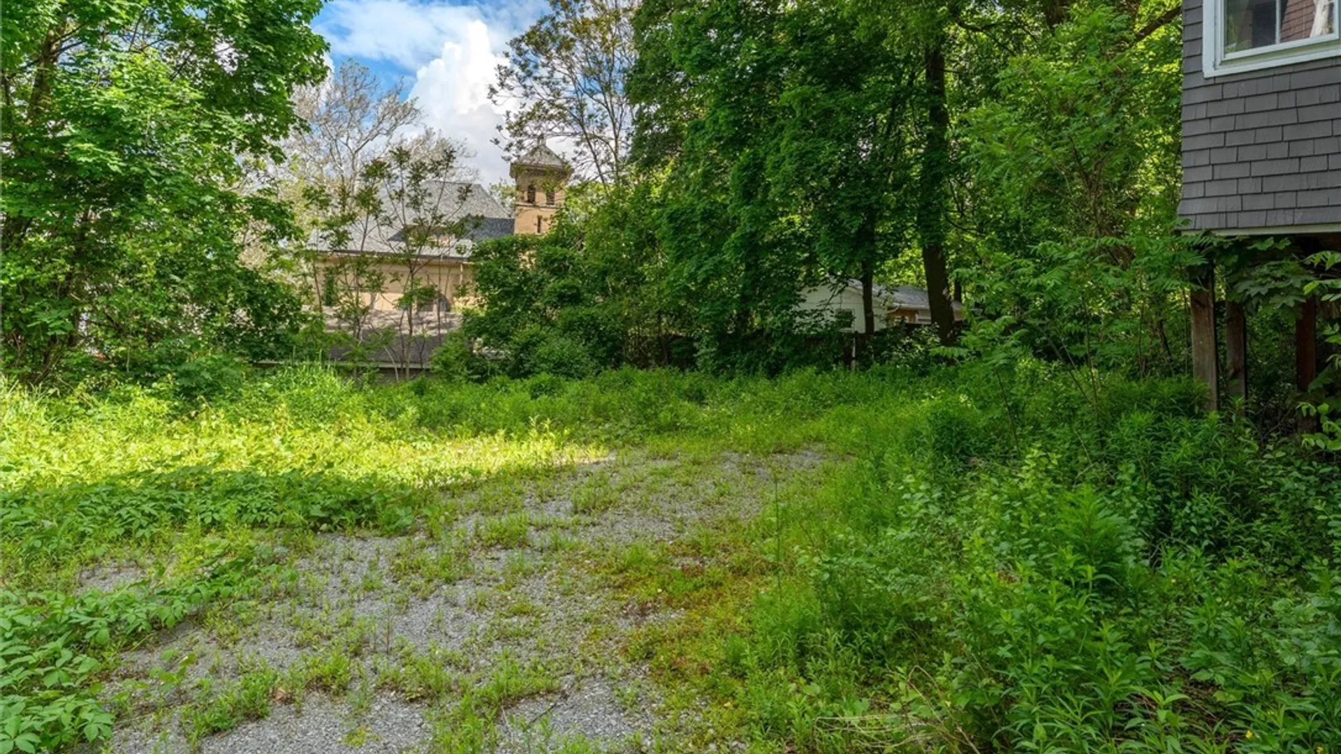 Property at 303 Highland Avenue, Syracuse, NY 13203 44