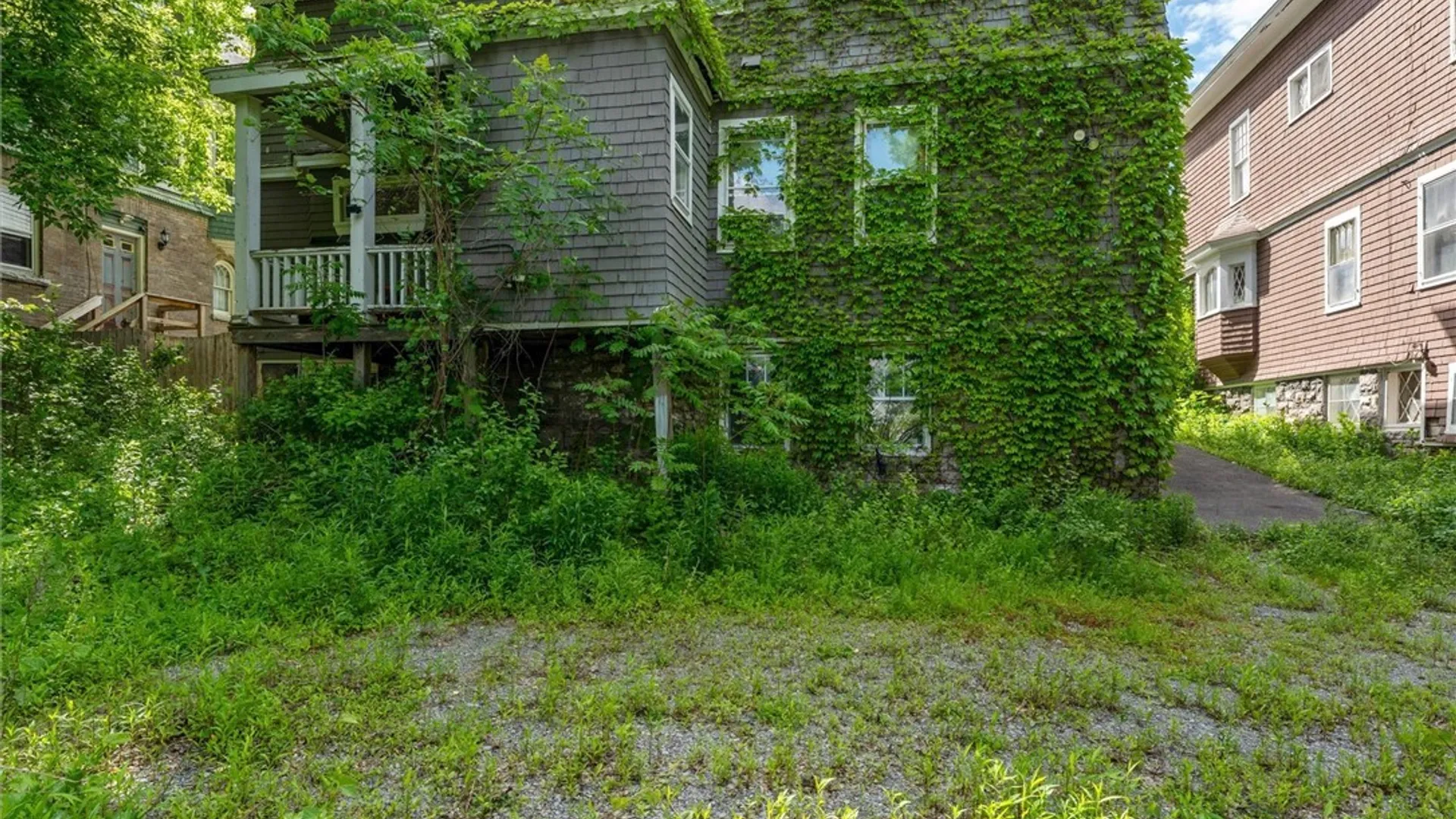 Property at 303 Highland Avenue, Syracuse, NY 13203 45