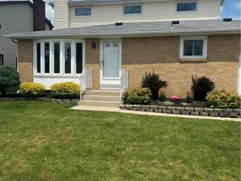 Property at 80 Knollwood Drive, Cheektowaga, NY 14227