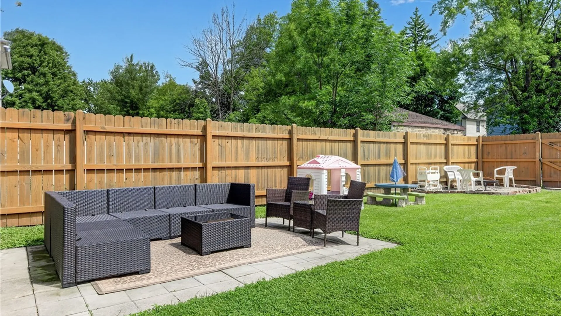 Property at 2215 Pierce Avenue, Niagara Falls, NY 14301 46