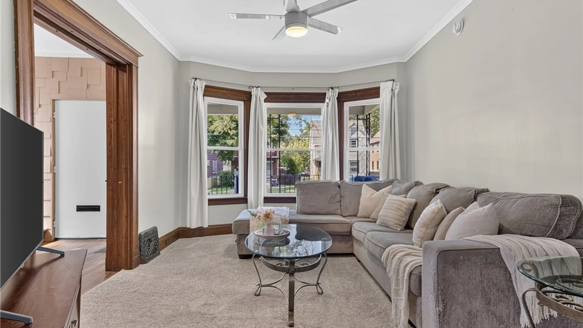 Property at 2215 Pierce Avenue, Niagara Falls, NY 14301 5