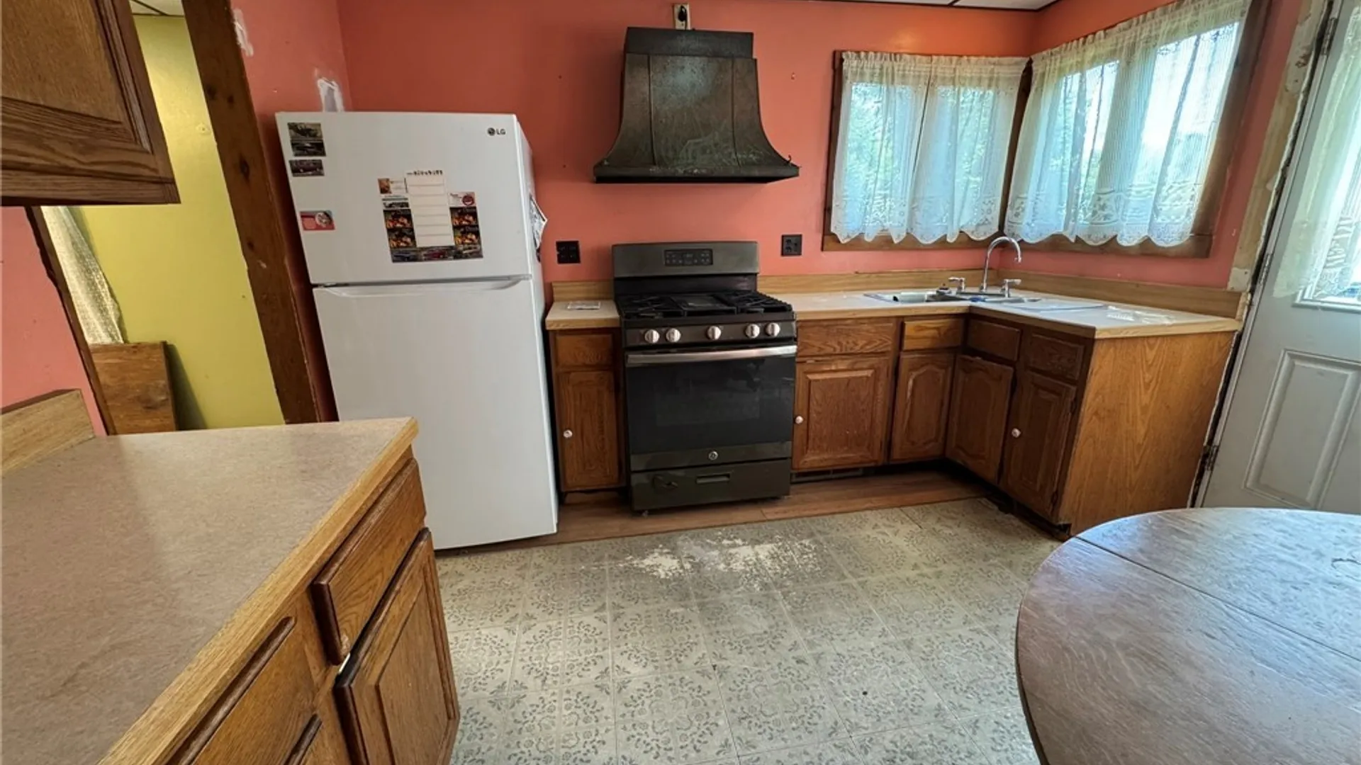 Property at 142 Kidd Avenue, Syracuse, NY 13210 9