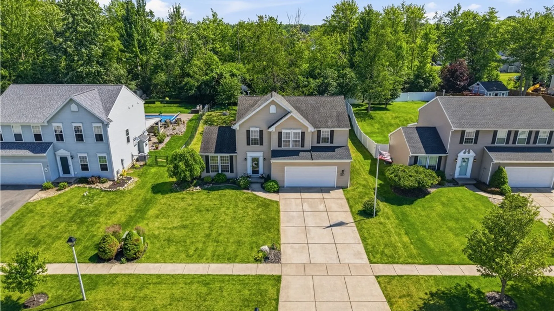 Property at 2178 Fox Chase Road, Hamburg, NY 14085 31