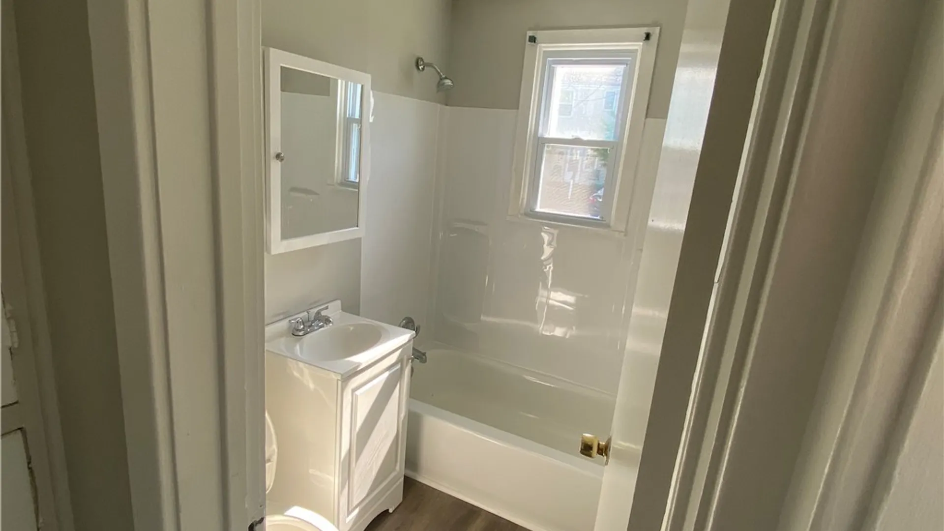 Property at 21 Chapman Place, Tonawanda, NY 14150 2