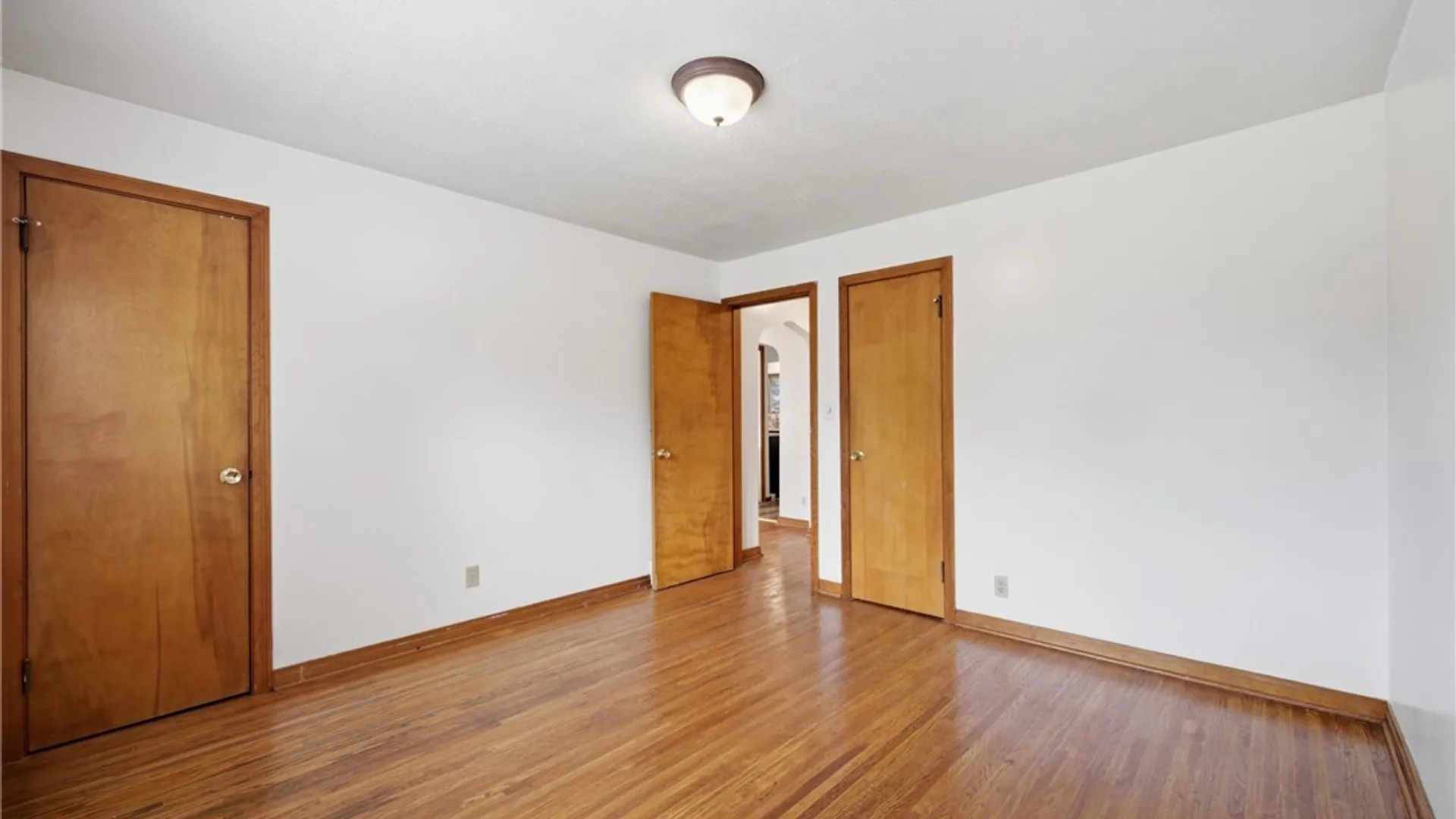 Property at 1123 Vanderbilt Avenue, Niagara Falls, NY 14305 14