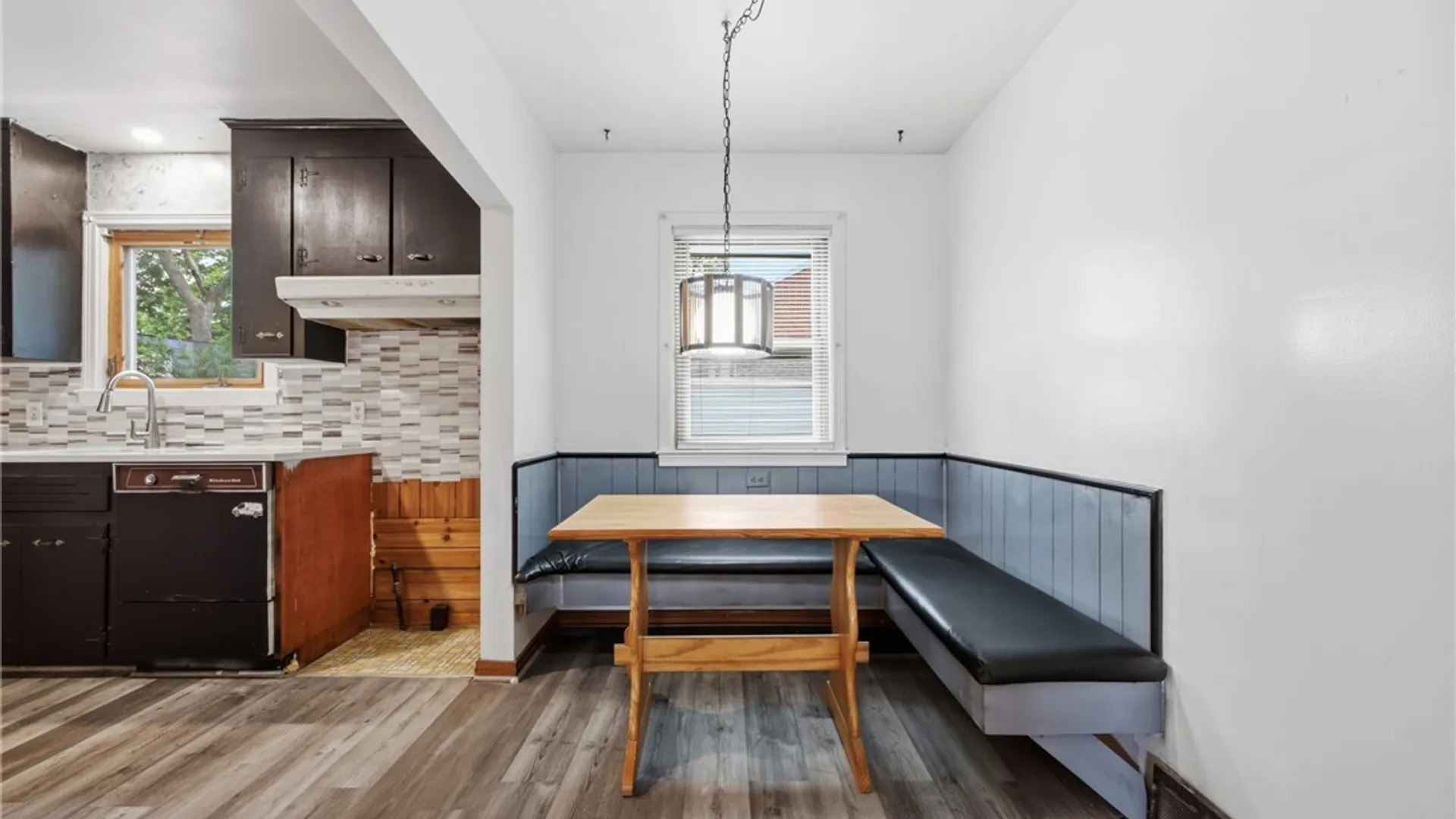 Property at 1123 Vanderbilt Avenue, Niagara Falls, NY 14305 21
