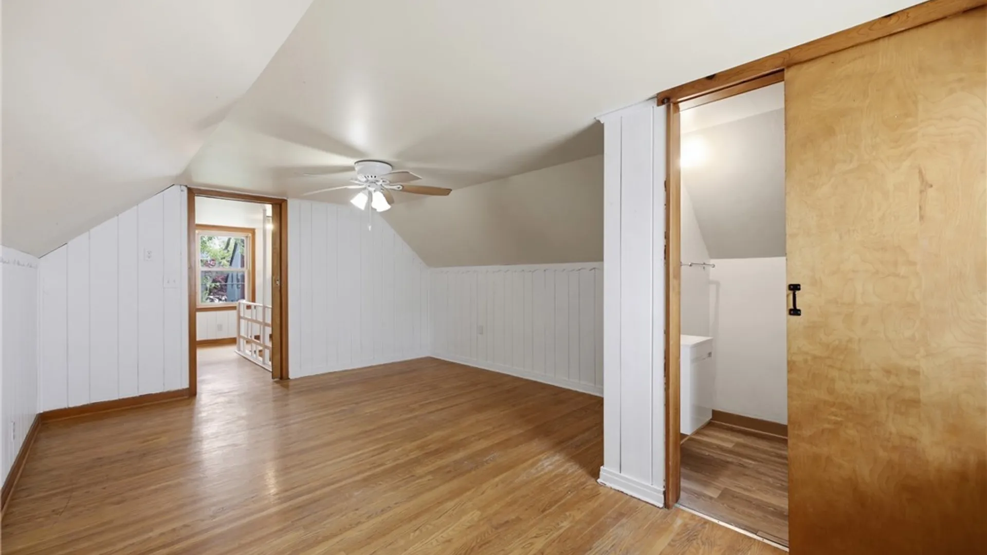 Property at 1123 Vanderbilt Avenue, Niagara Falls, NY 14305 31