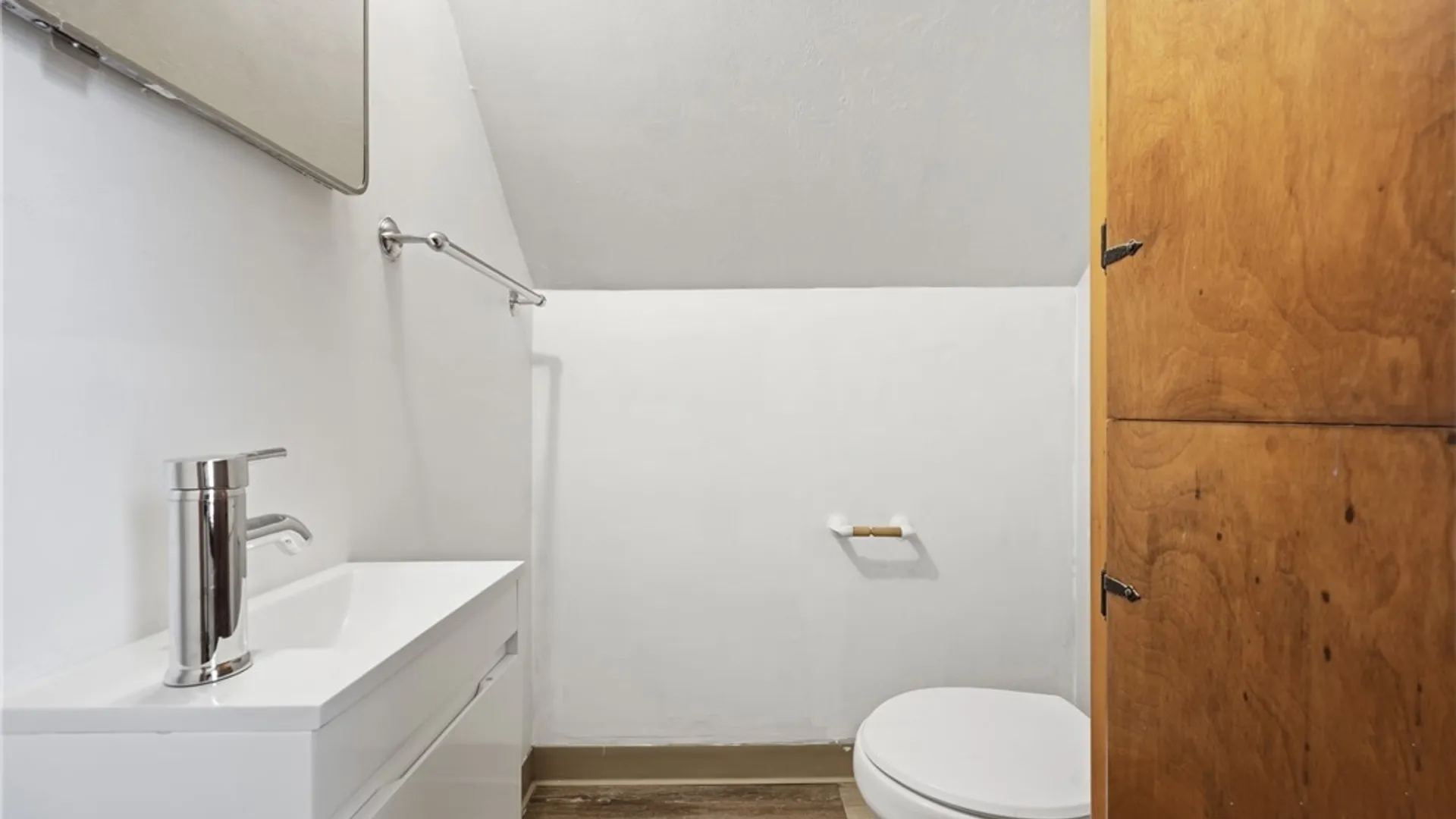 Property at 1123 Vanderbilt Avenue, Niagara Falls, NY 14305 32