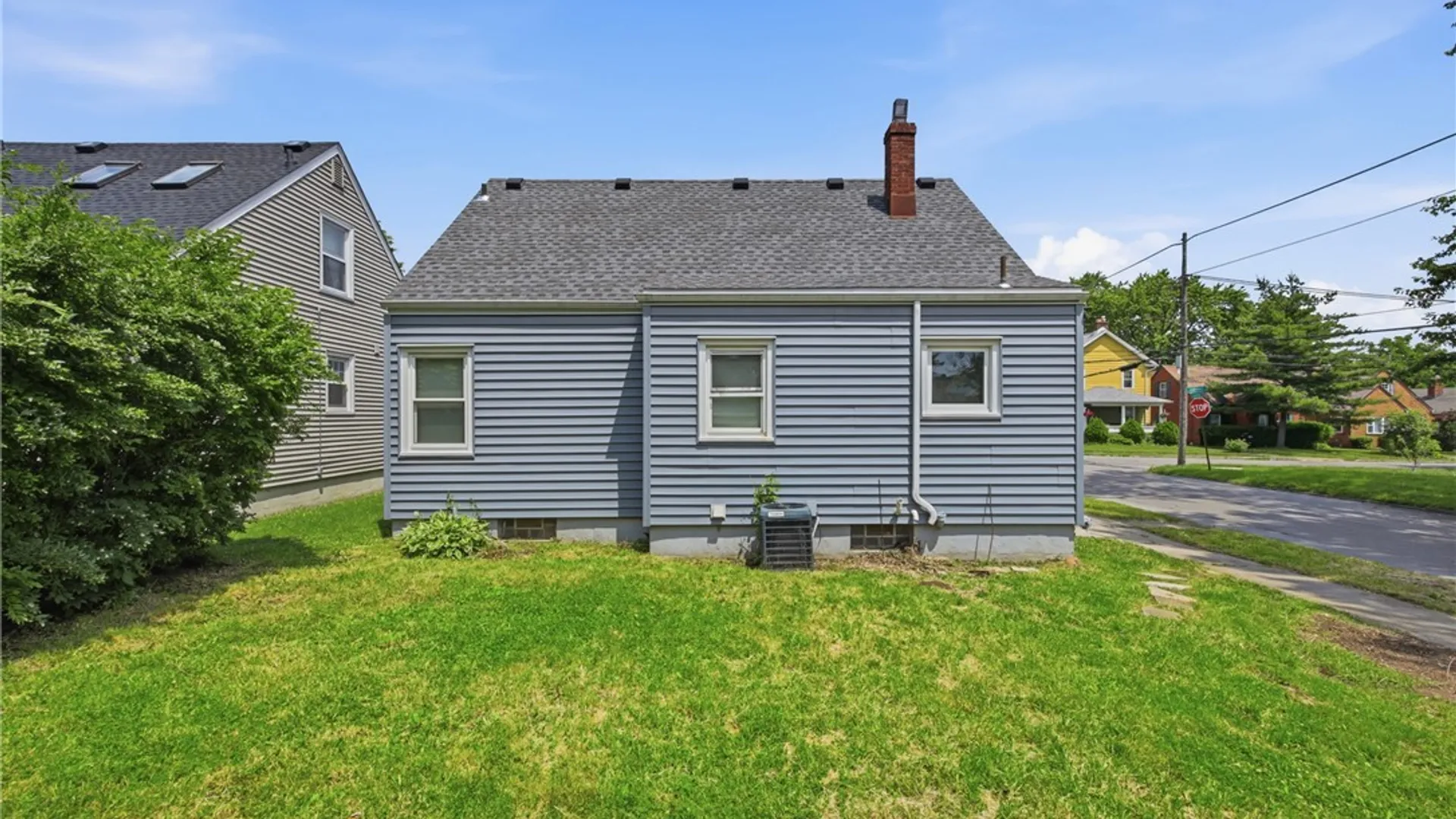 Property at 1123 Vanderbilt Avenue, Niagara Falls, NY 14305 34