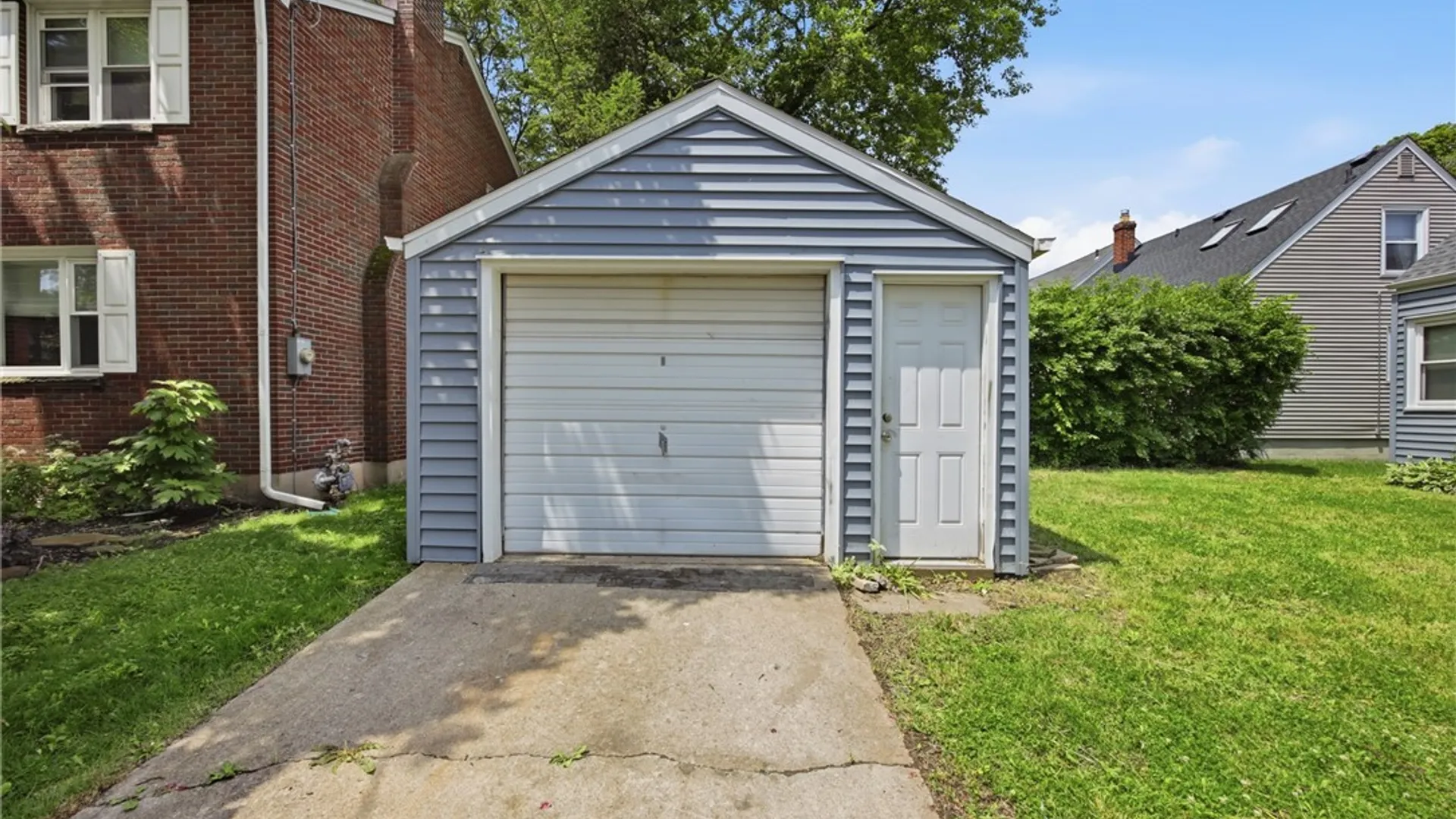 Property at 1123 Vanderbilt Avenue, Niagara Falls, NY 14305 38