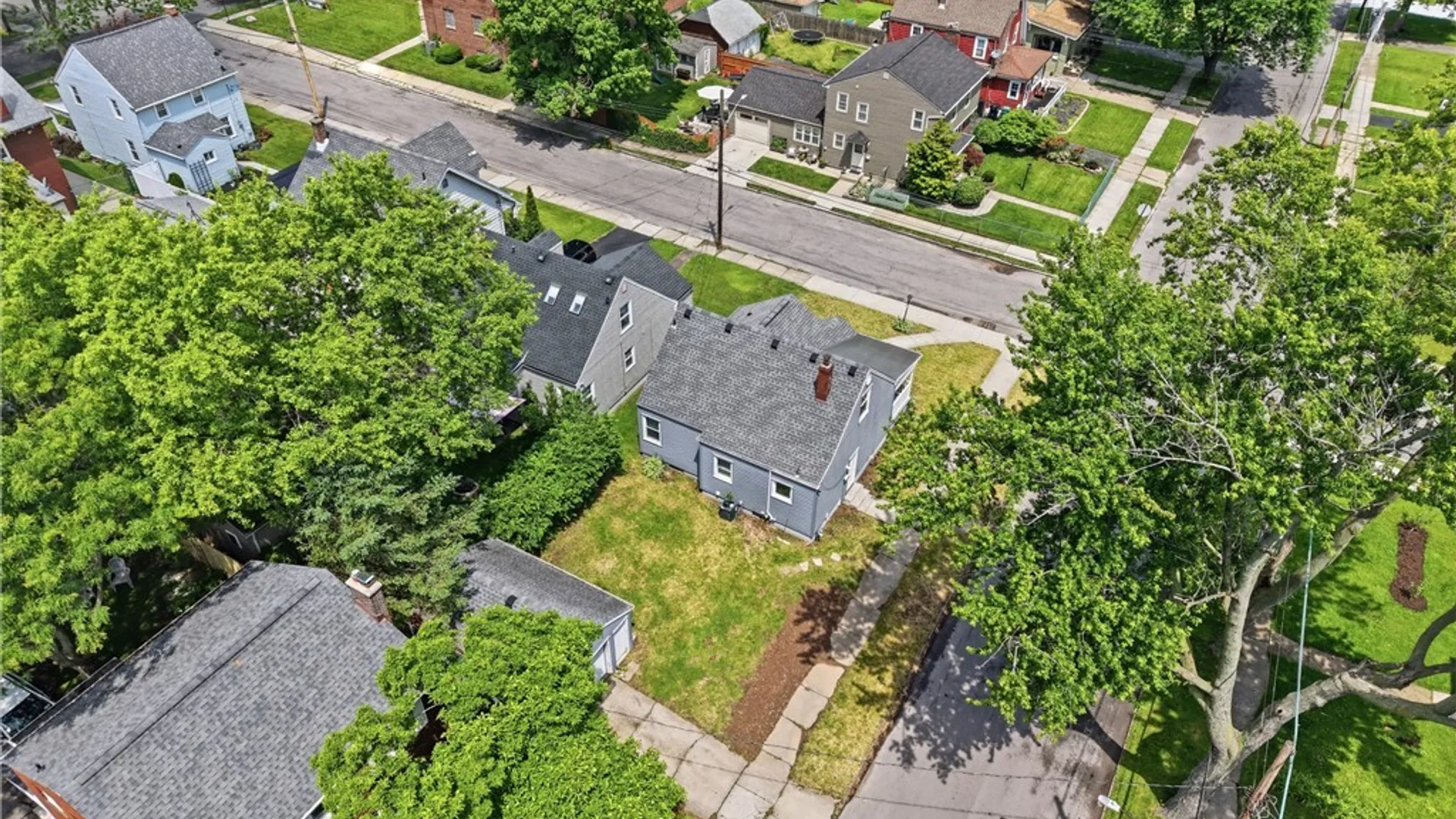 Property at 1123 Vanderbilt Avenue, Niagara Falls, NY 14305 45