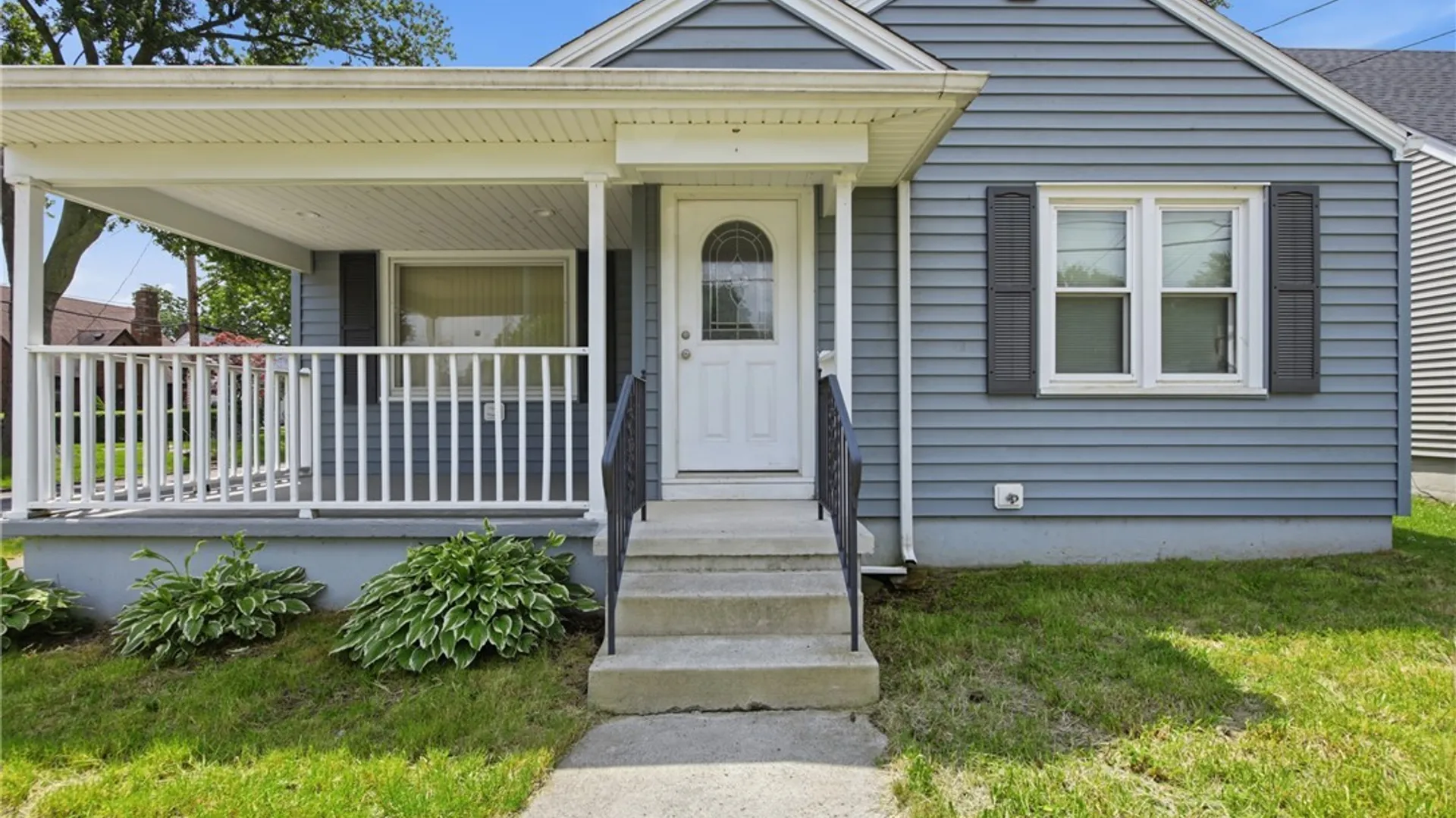 Property at 1123 Vanderbilt Avenue, Niagara Falls, NY 14305 5