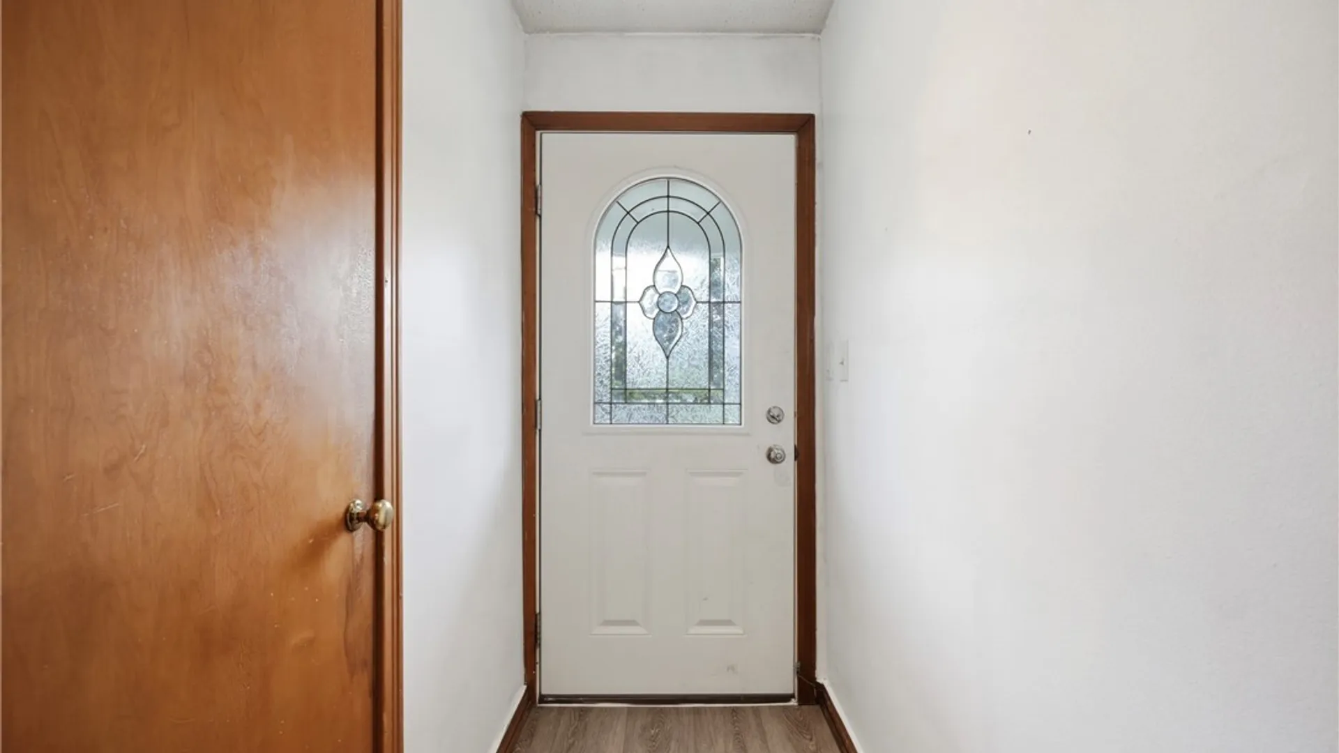 Property at 1123 Vanderbilt Avenue, Niagara Falls, NY 14305 6