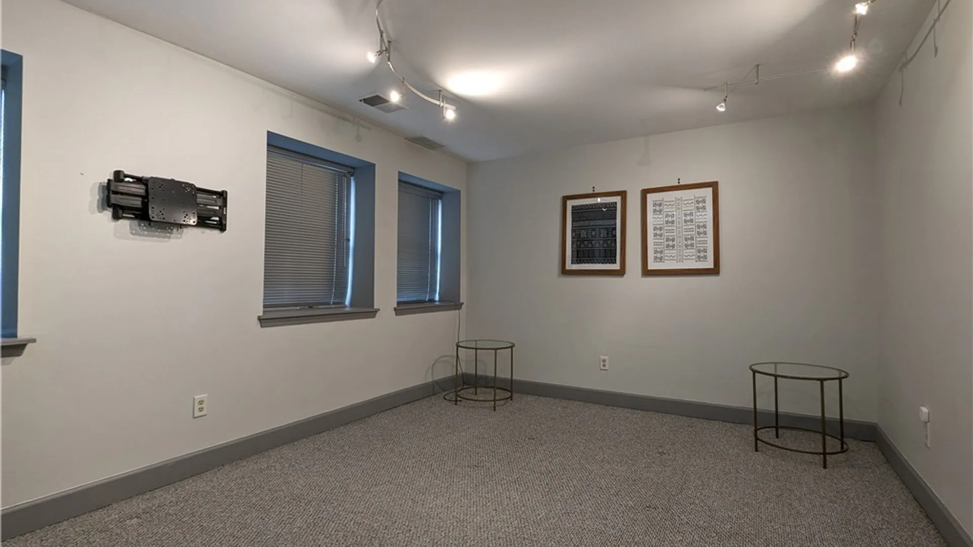 Property at 917 Madison Street, Syracuse, NY 13210 24