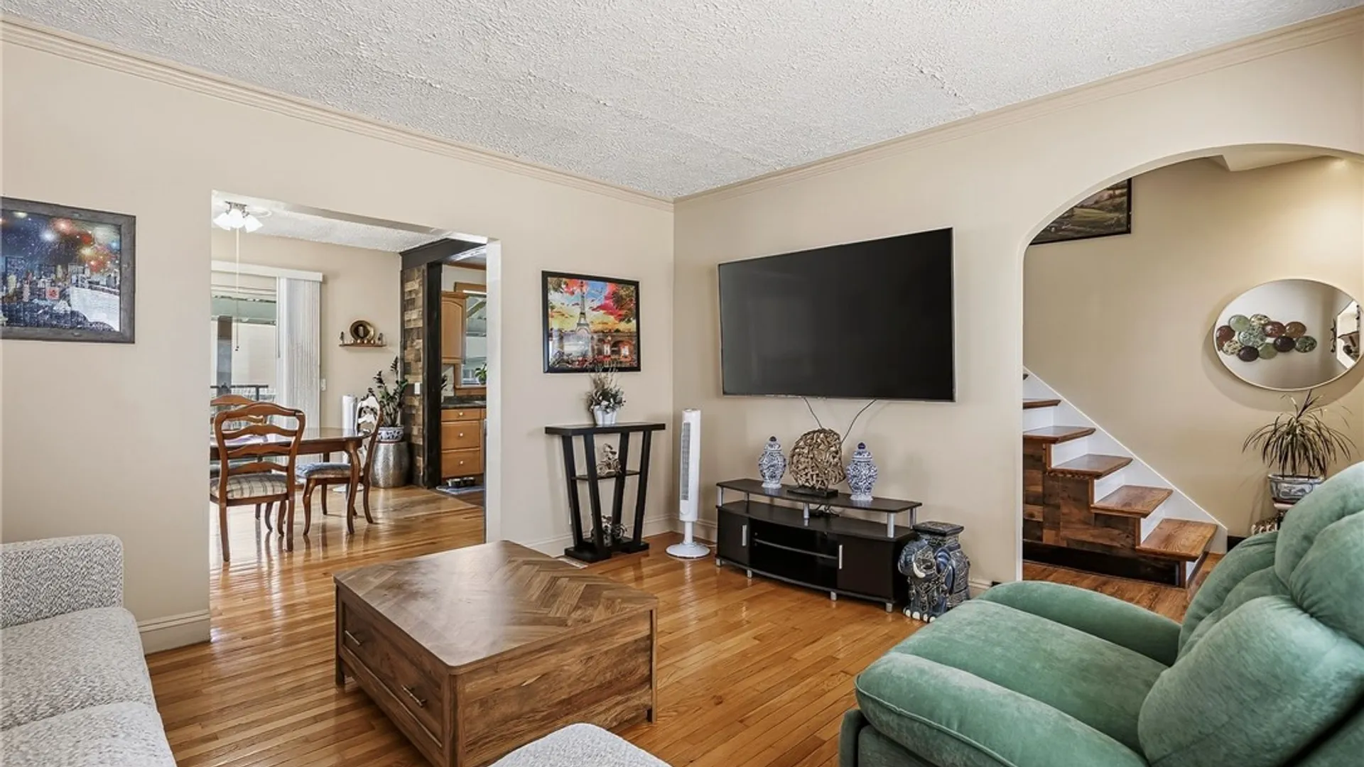 Property at 101 Polaris St Street, Rochester, NY 14606 16