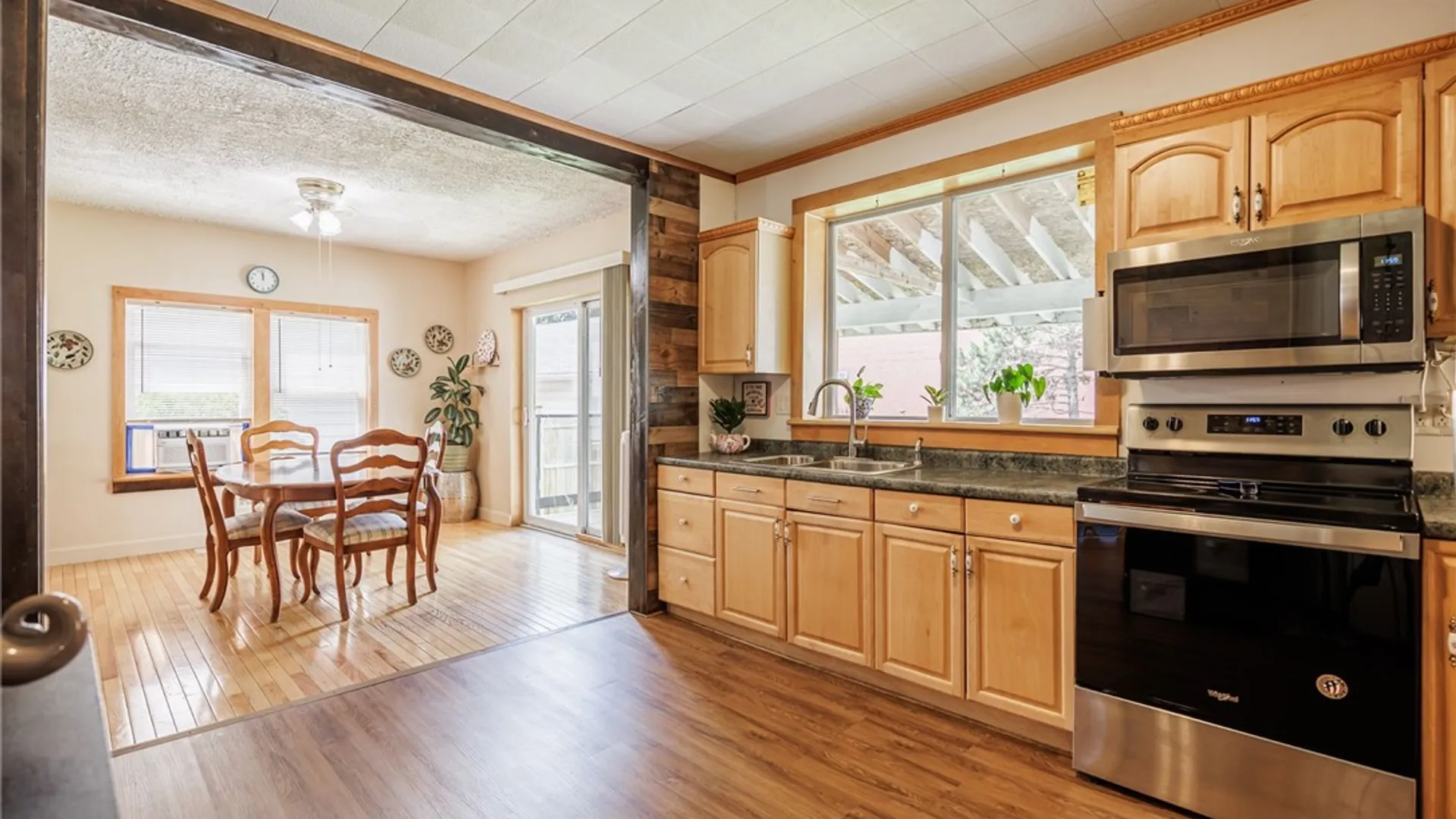 Property at 101 Polaris St Street, Rochester, NY 14606 7