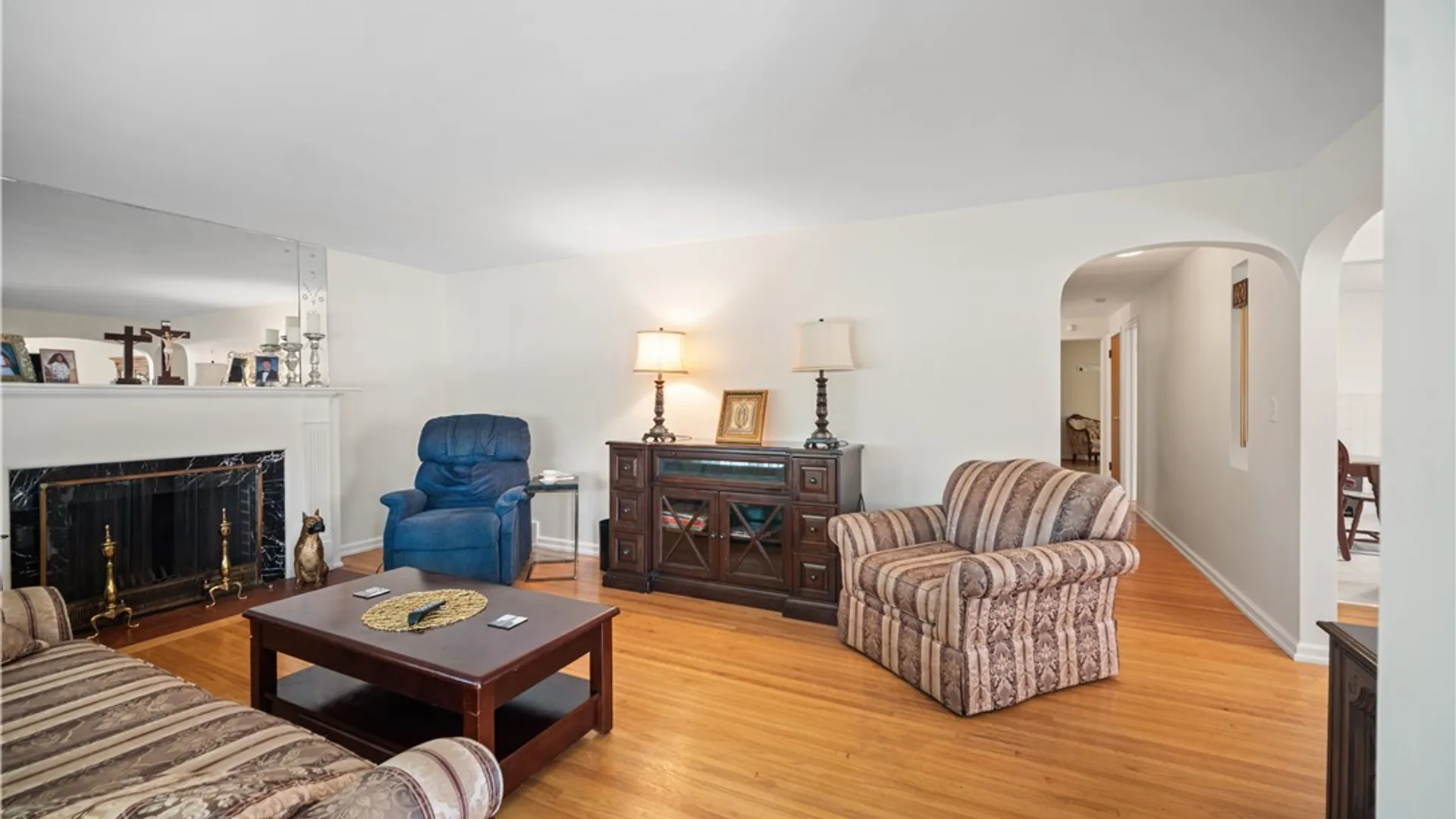 Property at 35 Calderwood Drive, Cheektowaga, NY 14215 13
