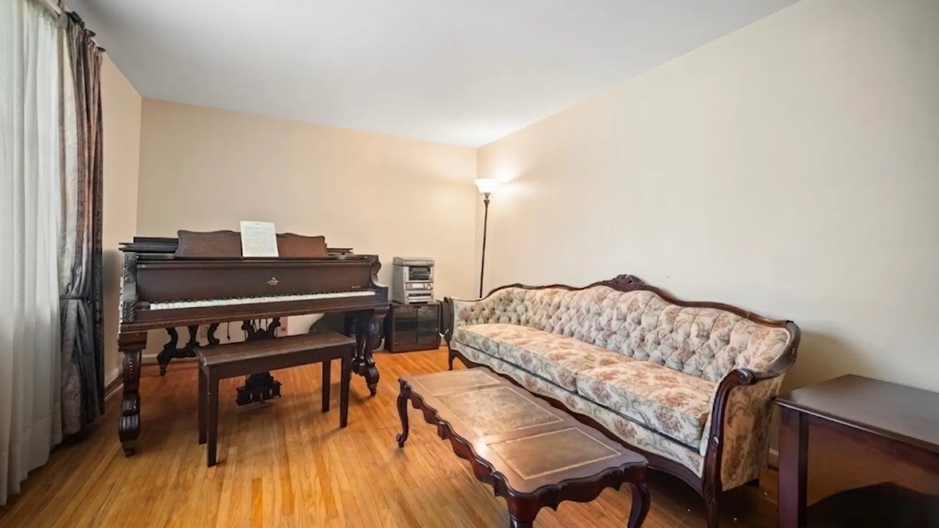 Property at 35 Calderwood Drive, Cheektowaga, NY 14215 28