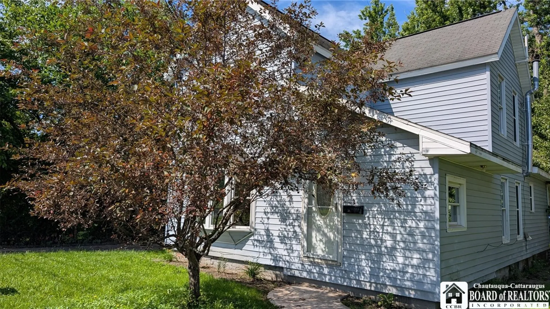 Property at 719 Monroe Street, Dunkirk, NY 14048 3