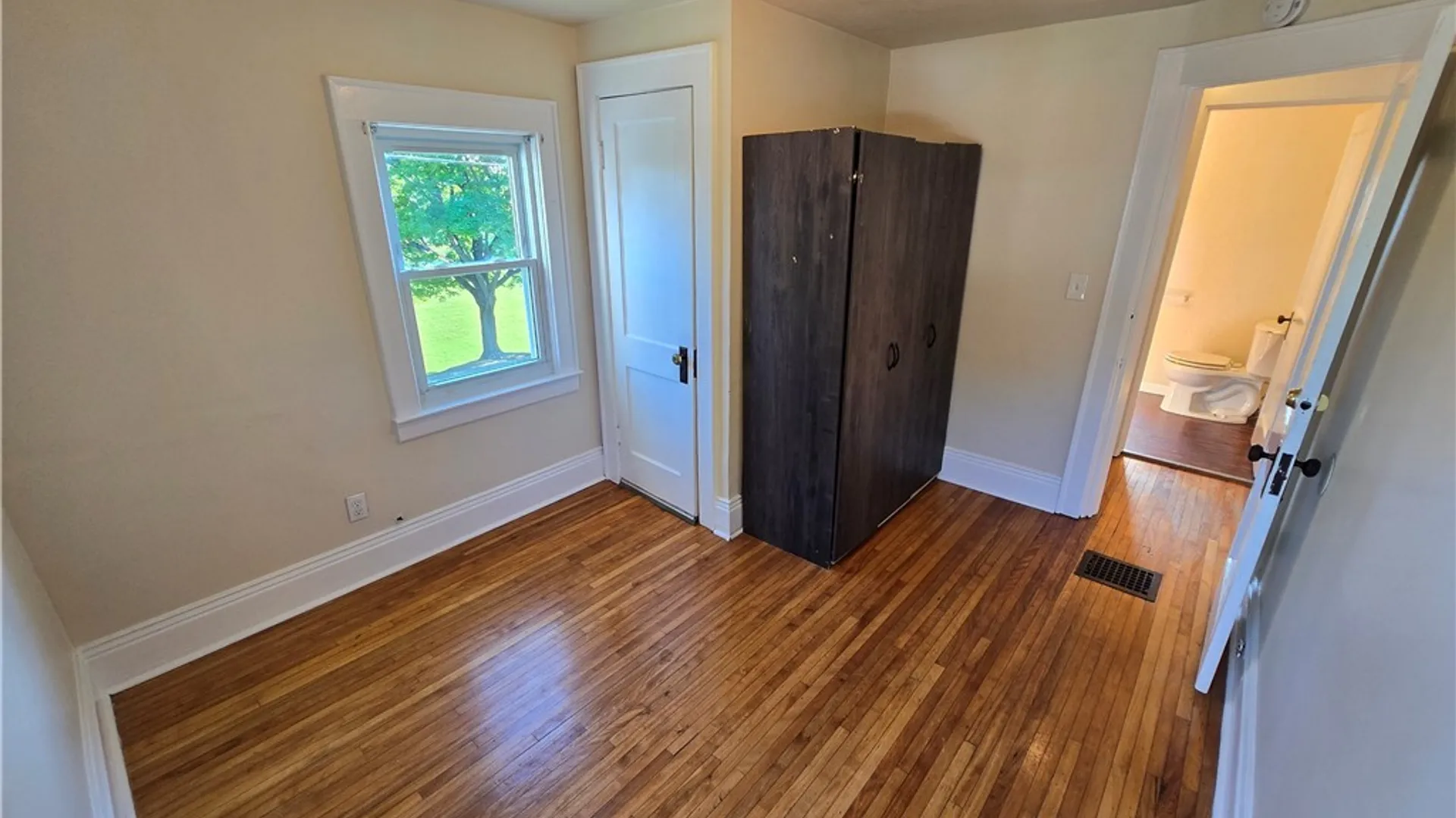 Property at 176 Mayar Street, Syracuse, NY 13208 17