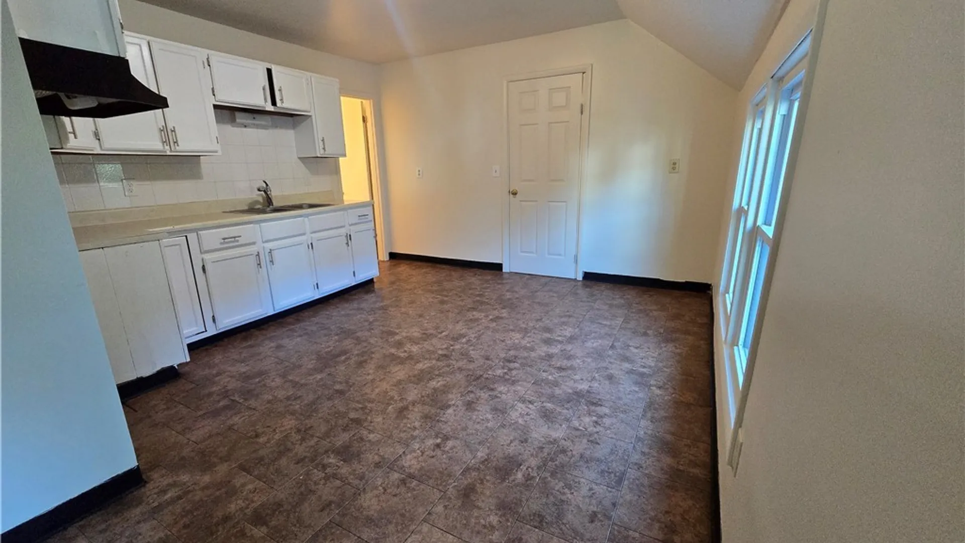 Property at 112 Helen Street, Syracuse, NY 13203 11