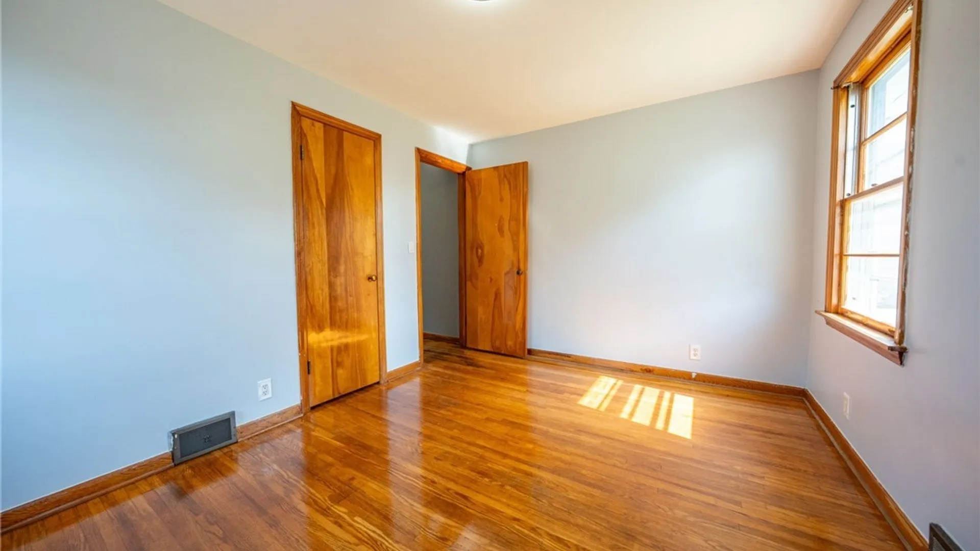 Property at 136 Colton Avenue, Lackawanna, NY 14218 17