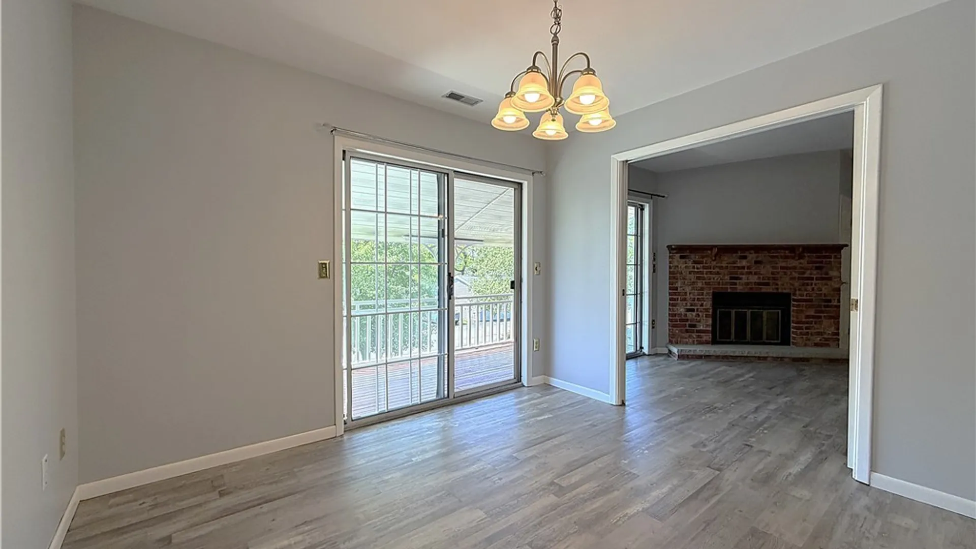 Property at 1085 Youngs Road, Amherst, NY 14221 17