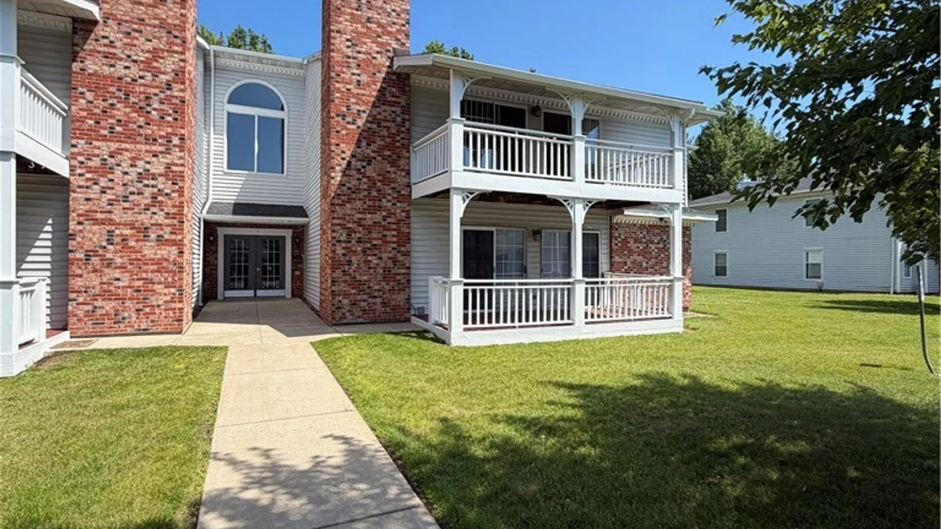 Property at 1085 Youngs Road, Amherst, NY 14221 37