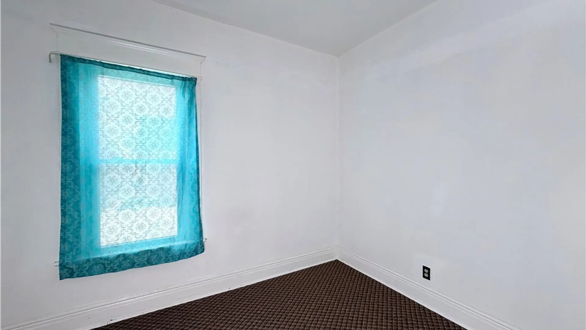 Property at 16 Victory Avenue, Lackawanna, NY 14218 21