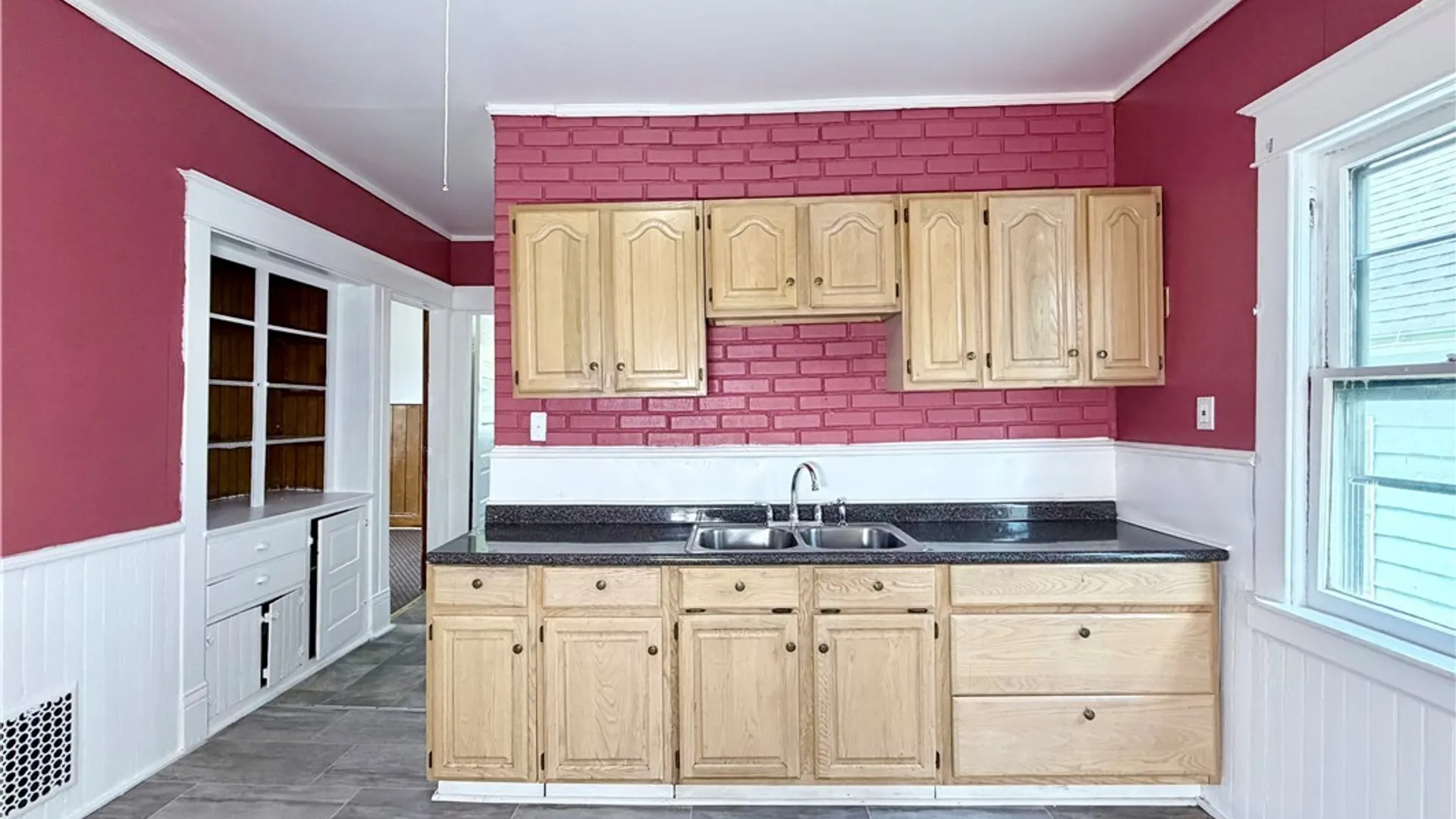 Property at 16 Victory Avenue, Lackawanna, NY 14218 35