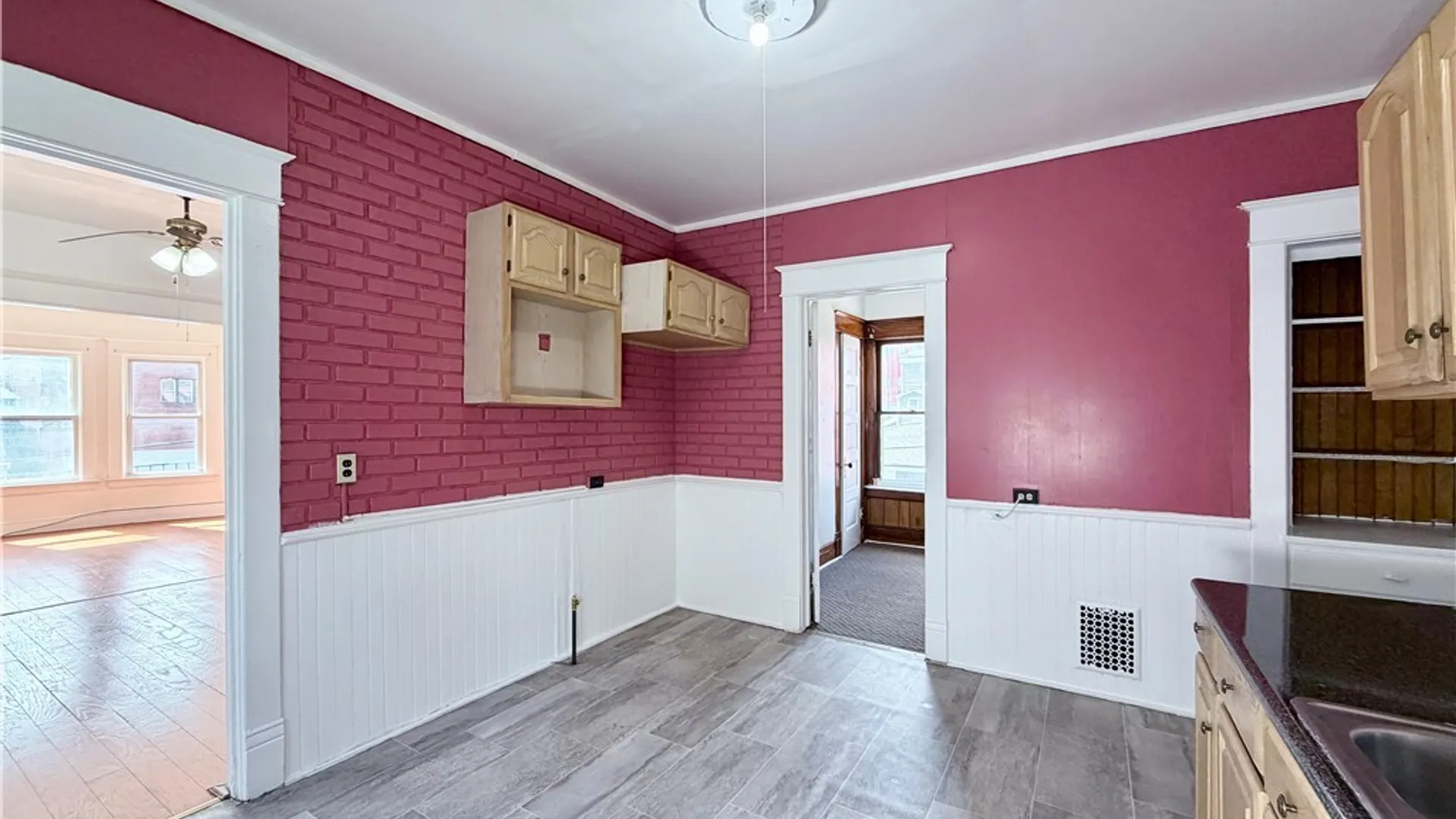 Property at 16 Victory Avenue, Lackawanna, NY 14218 36