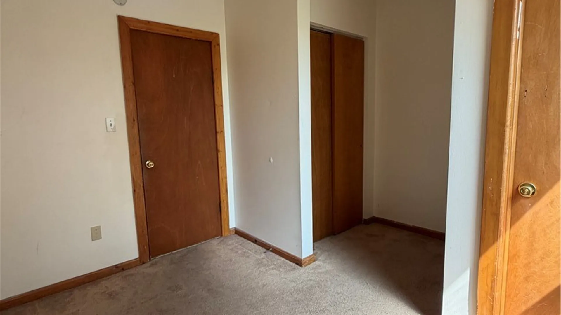 Property at 1005 Elmwood Avenue, Buffalo, NY 14222 11