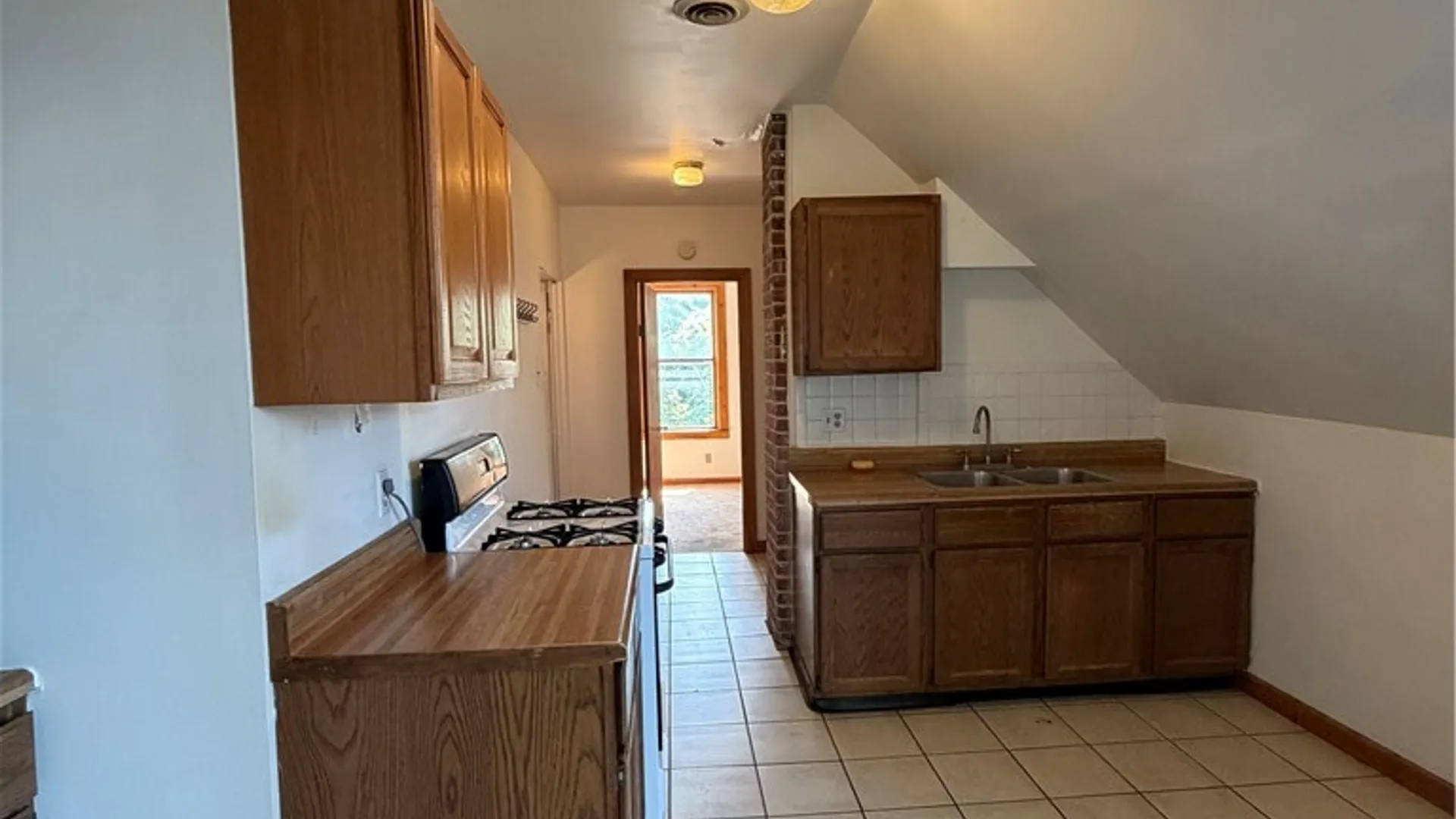 Property at 1005 Elmwood Avenue, Buffalo, NY 14222 2