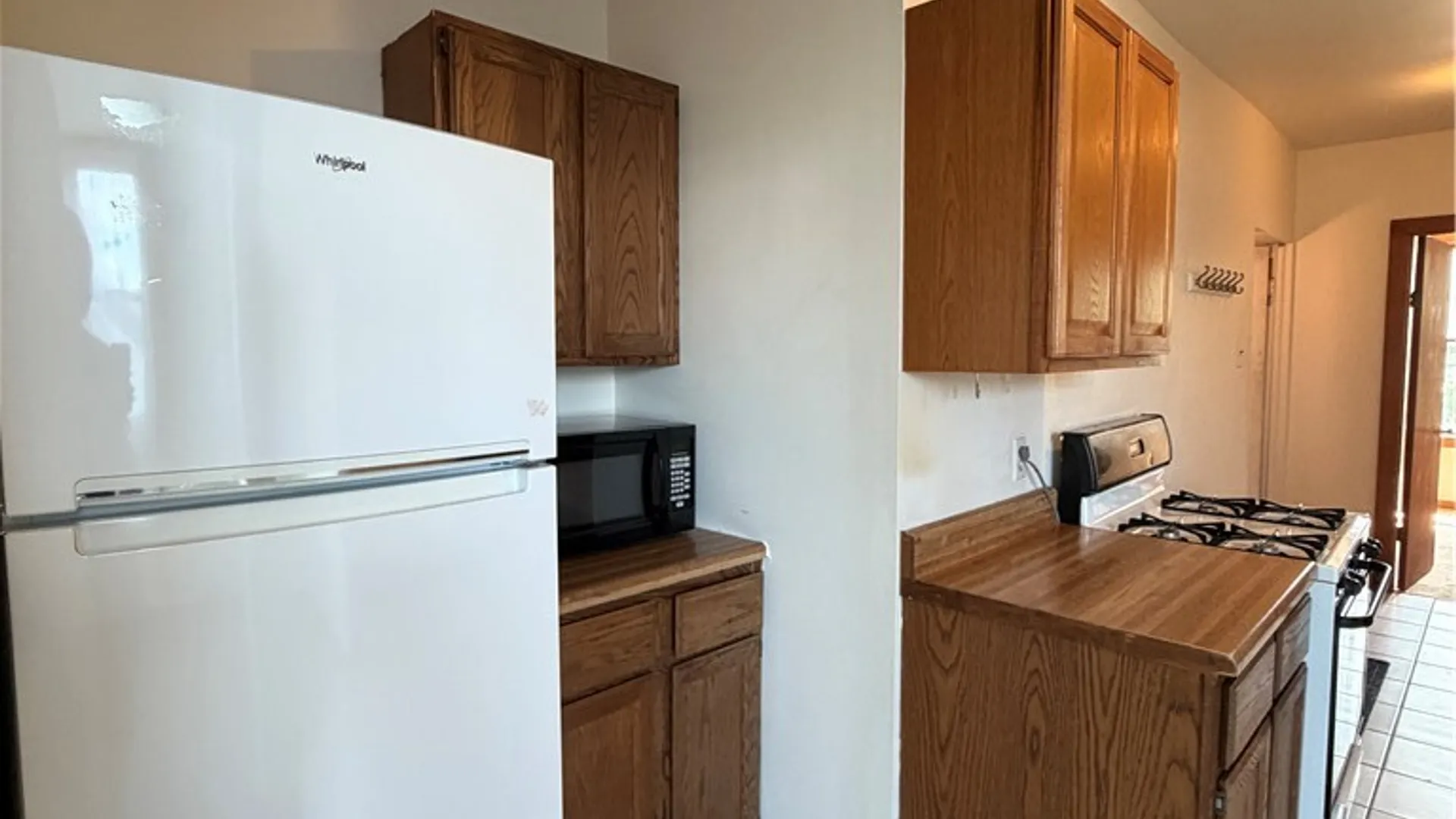 Property at 1005 Elmwood Avenue, Buffalo, NY 14222 3