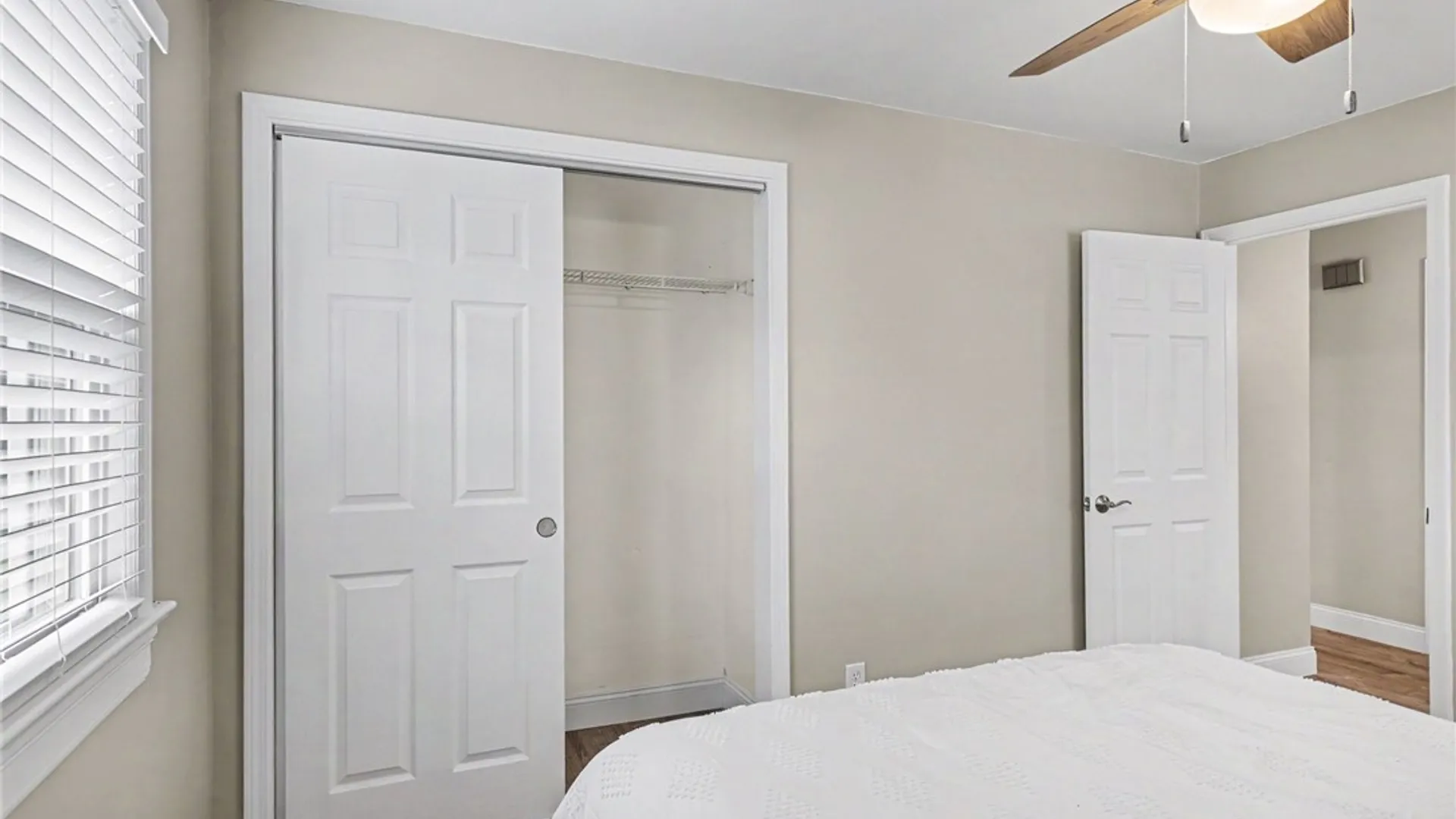 Property at 274 Newton Rd, Greece, NY 14626 16