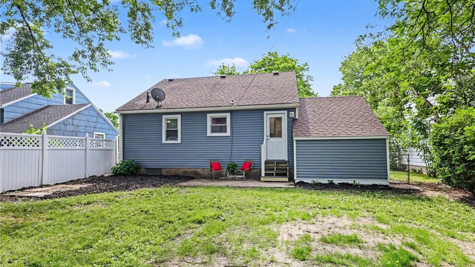 Property at 274 Newton Rd, Greece, NY 14626 25