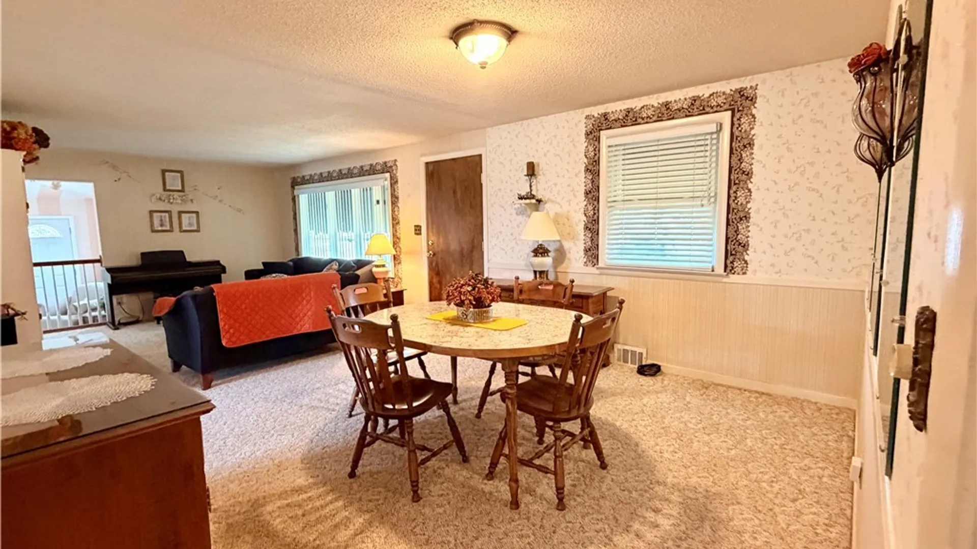 Property at 96 Della Drive, Lackawanna, NY 14218 22