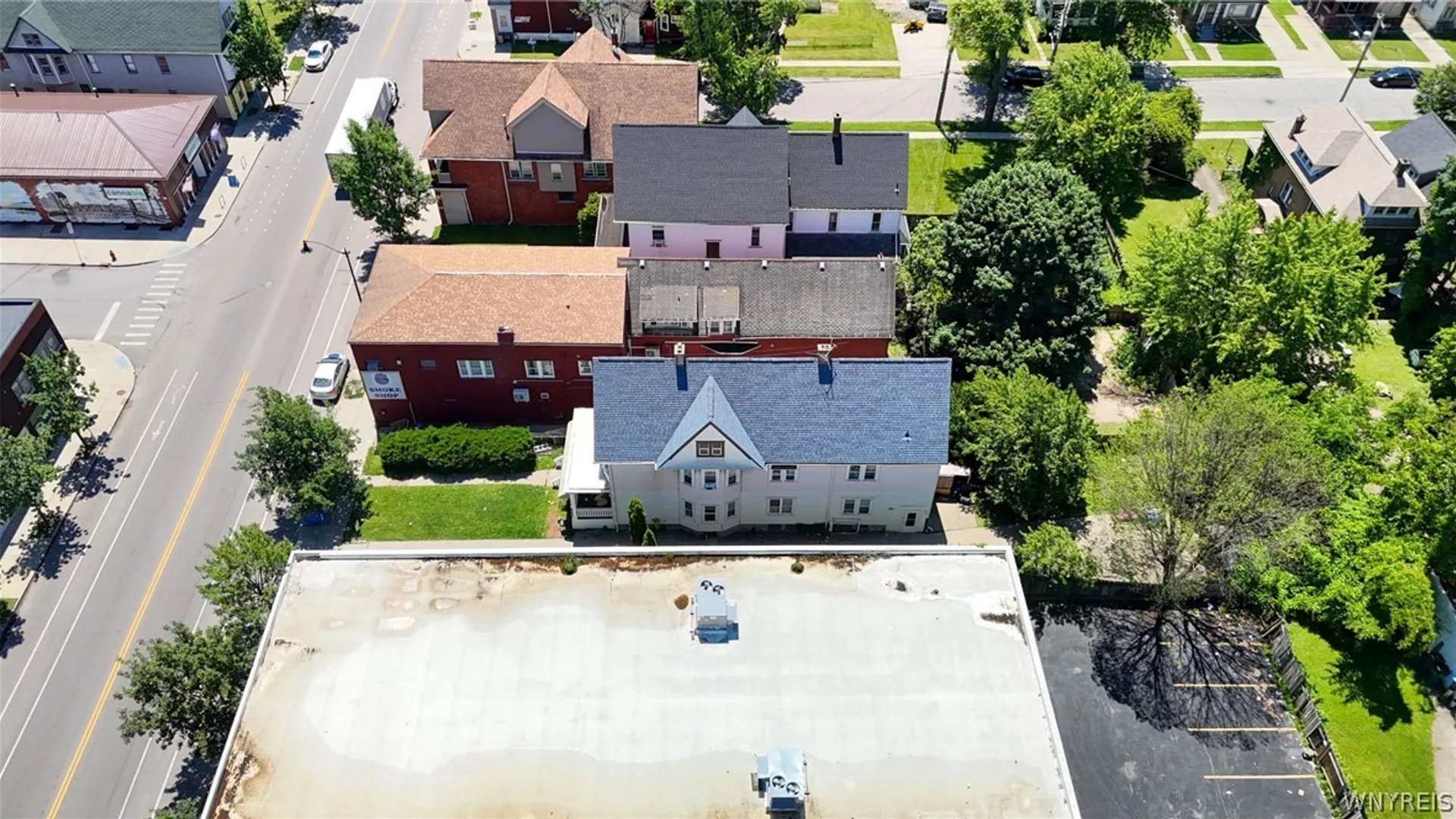 Property at 1925 S Park Avenue, Buffalo, NY 14220 6