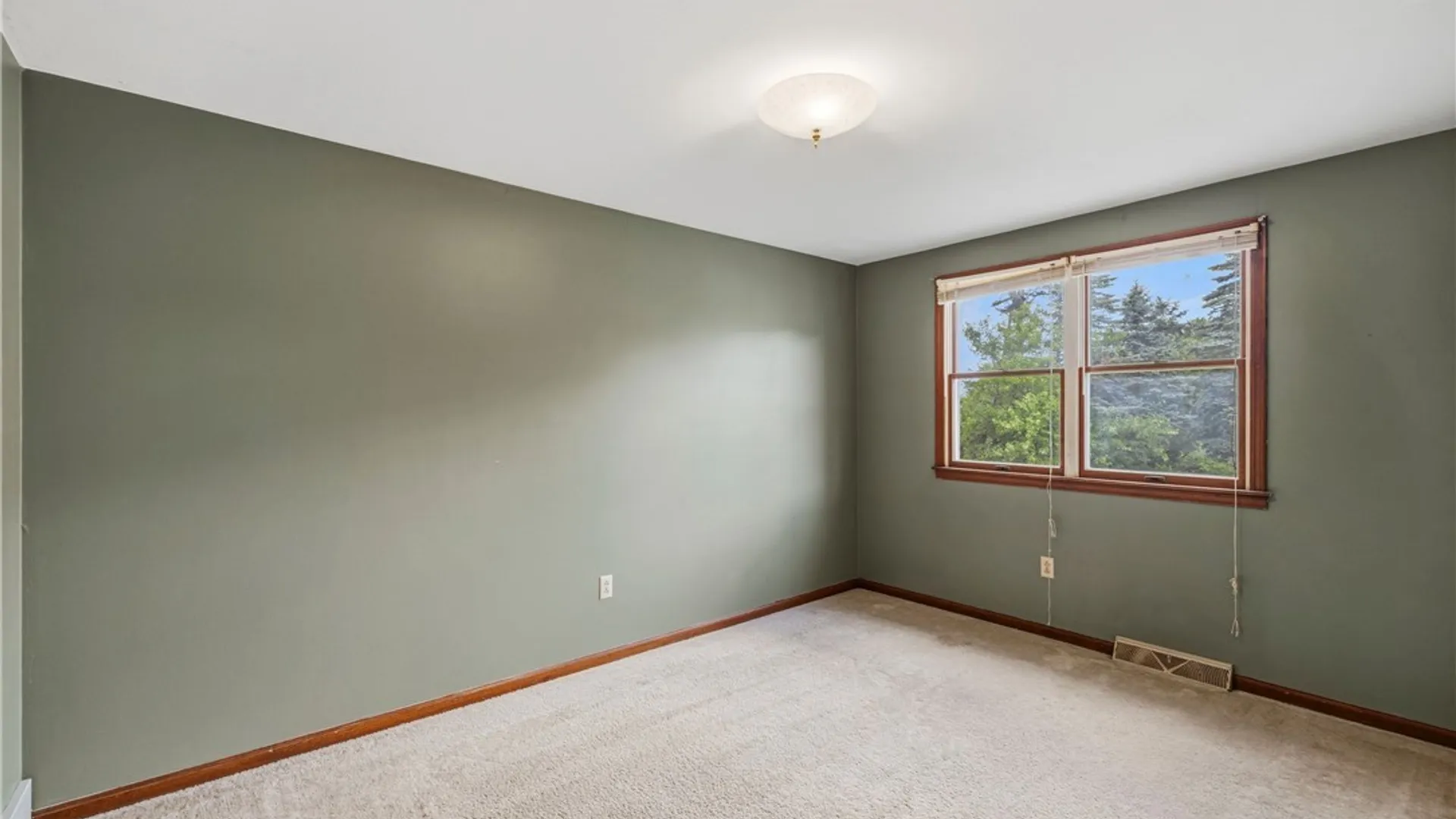 Property at 15 Glendale Terrace, Orchard Park, NY 14127 19