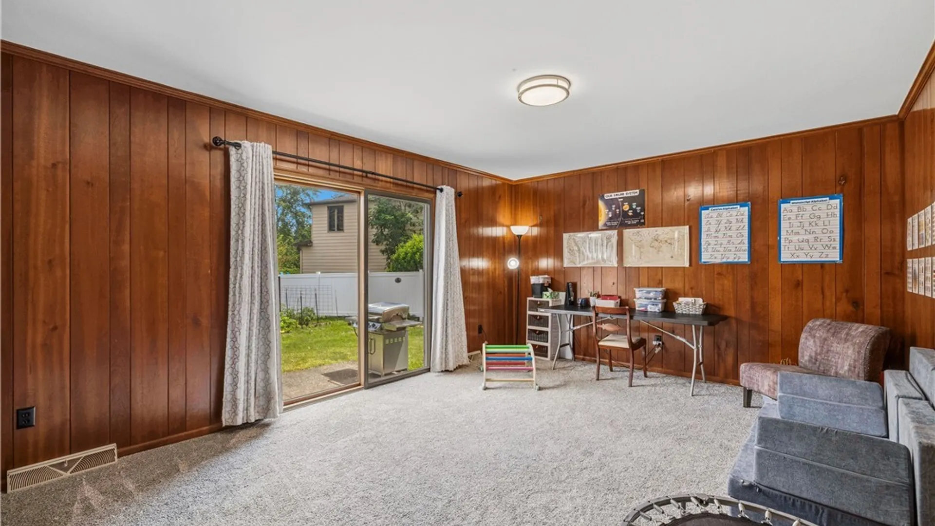 Property at 15 Glendale Terrace, Orchard Park, NY 14127 28