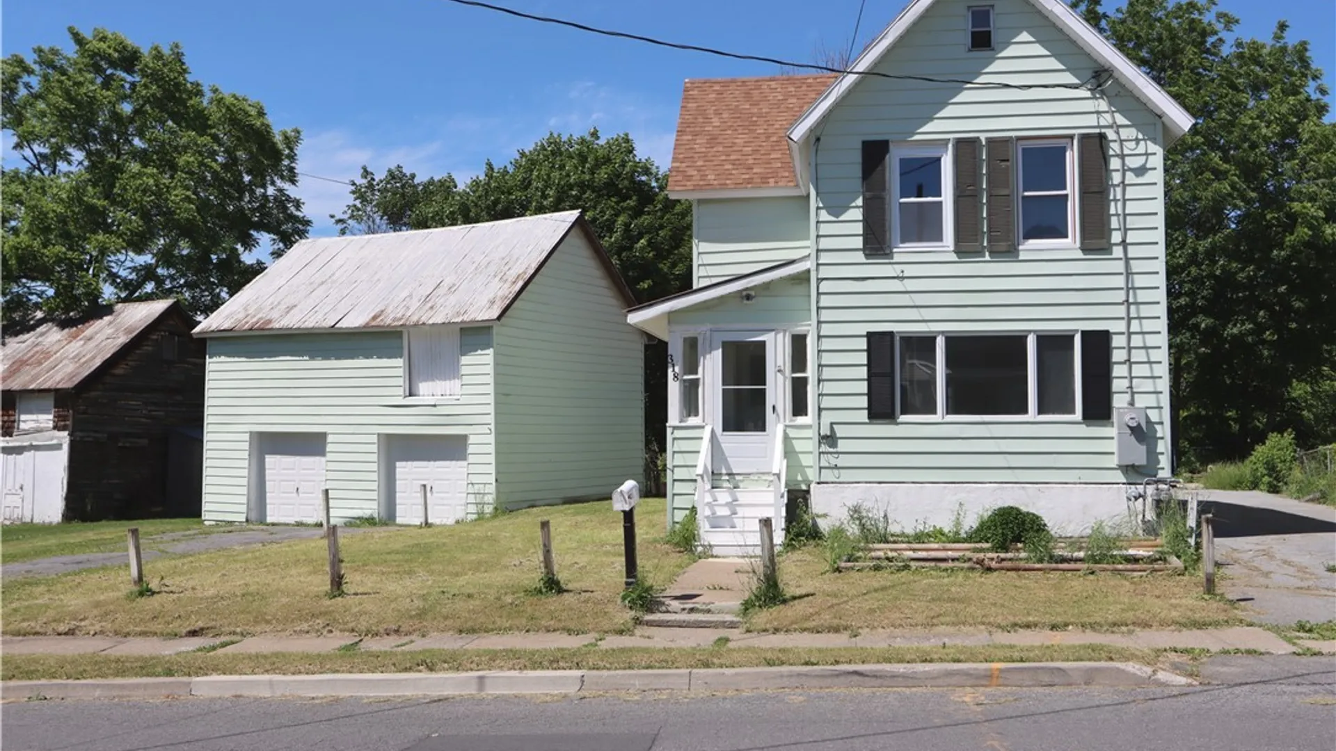 Property at 318 W Hoard Street, Watertown City, NY 13601 2