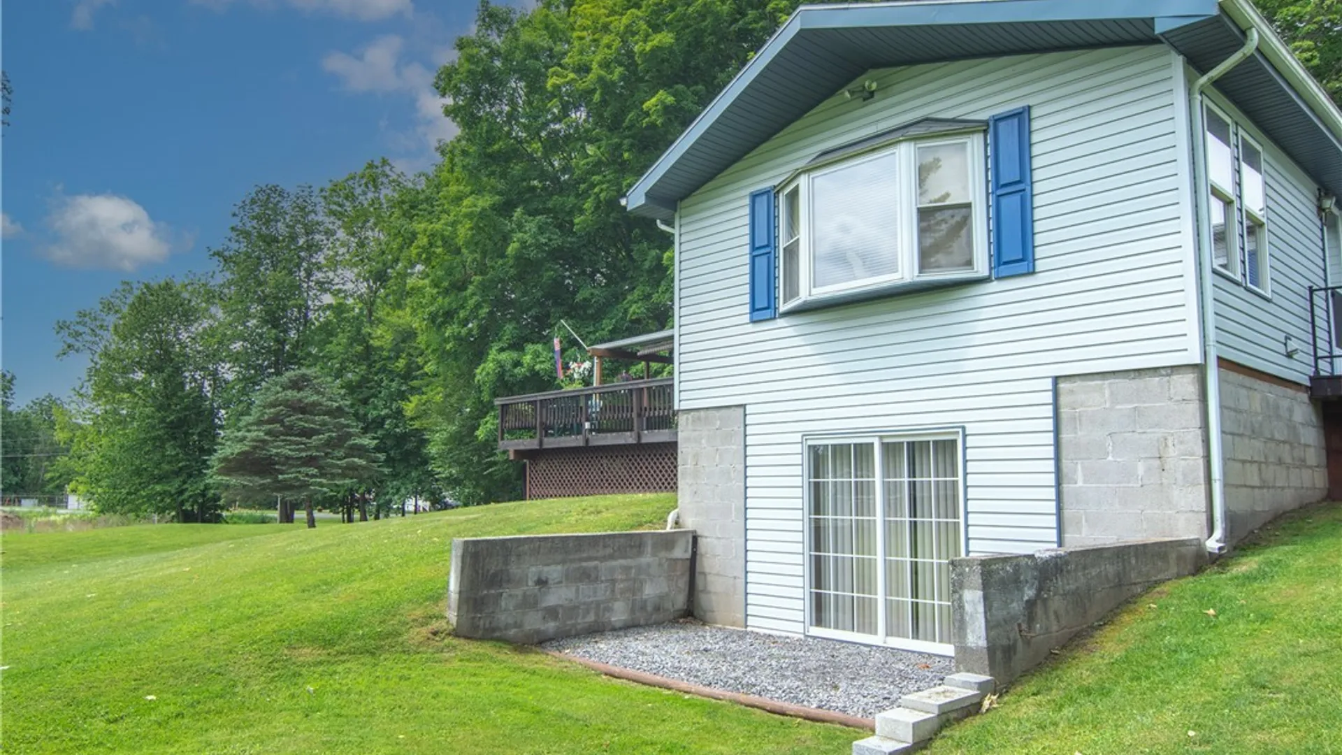 Property at 28 Hawthorne Road, Schroeppel, NY 13069 6